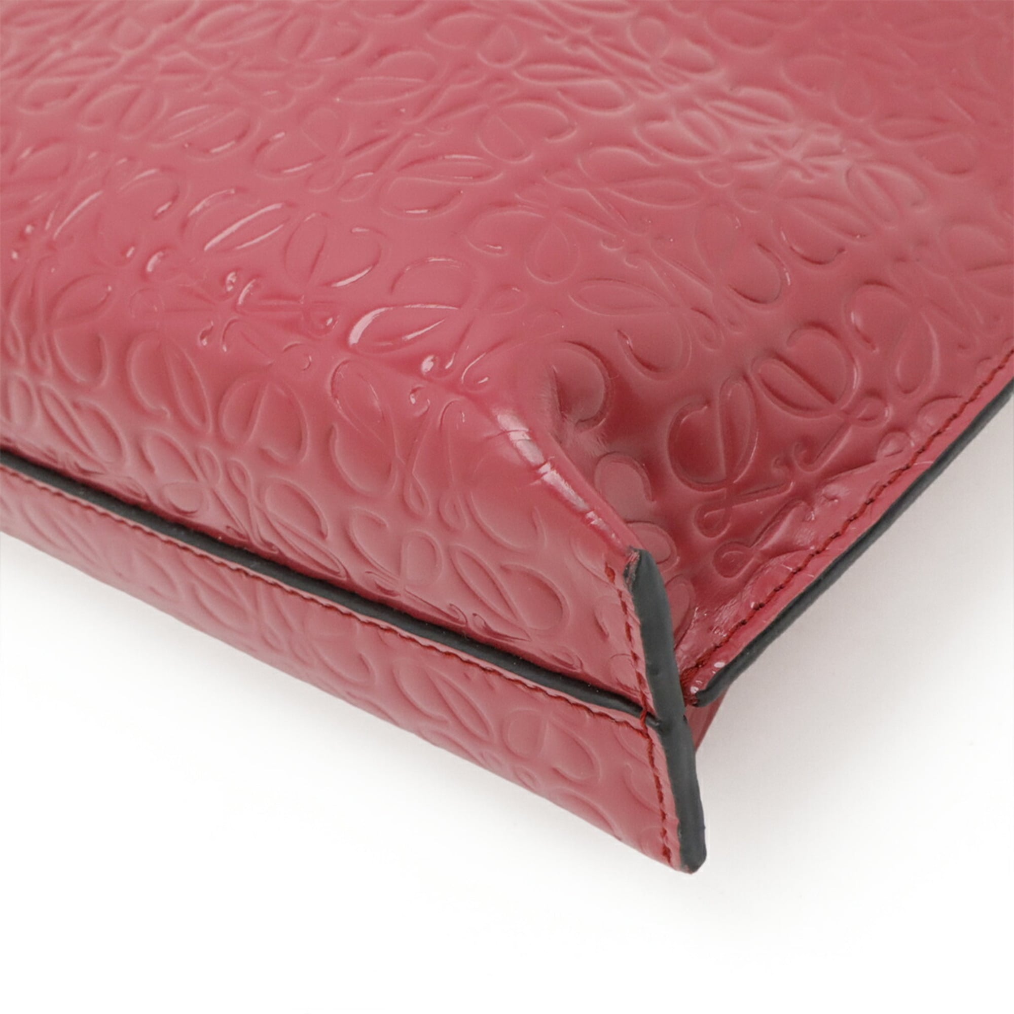 Loewe Patent Leather Clutch Bag (Pre-Owned)