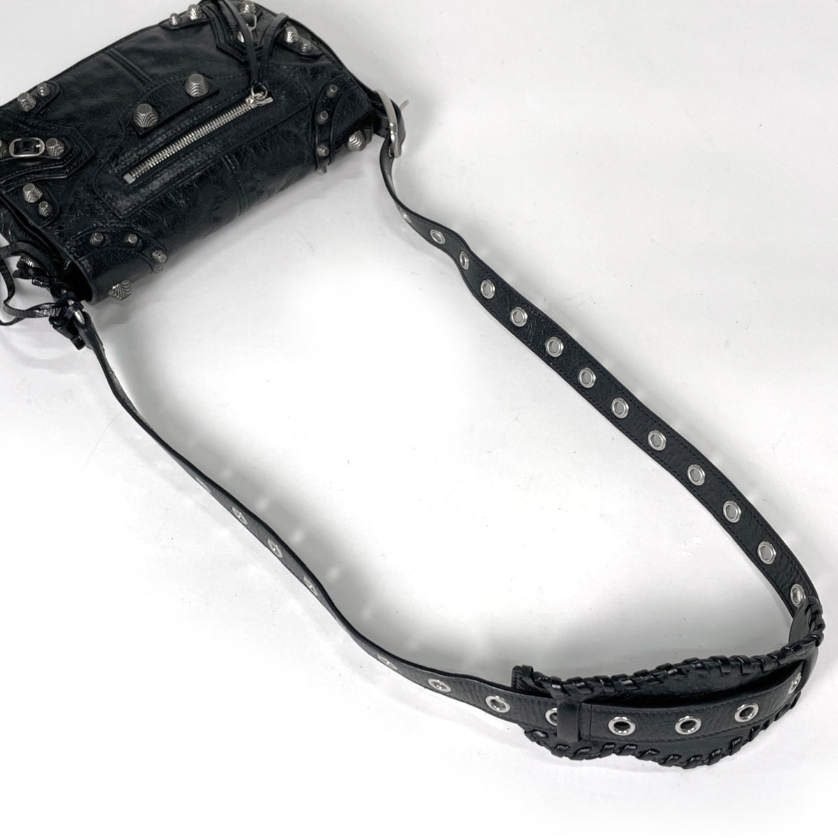 Balenciaga Black Leather Shoulder Bag (Pre-Owned)