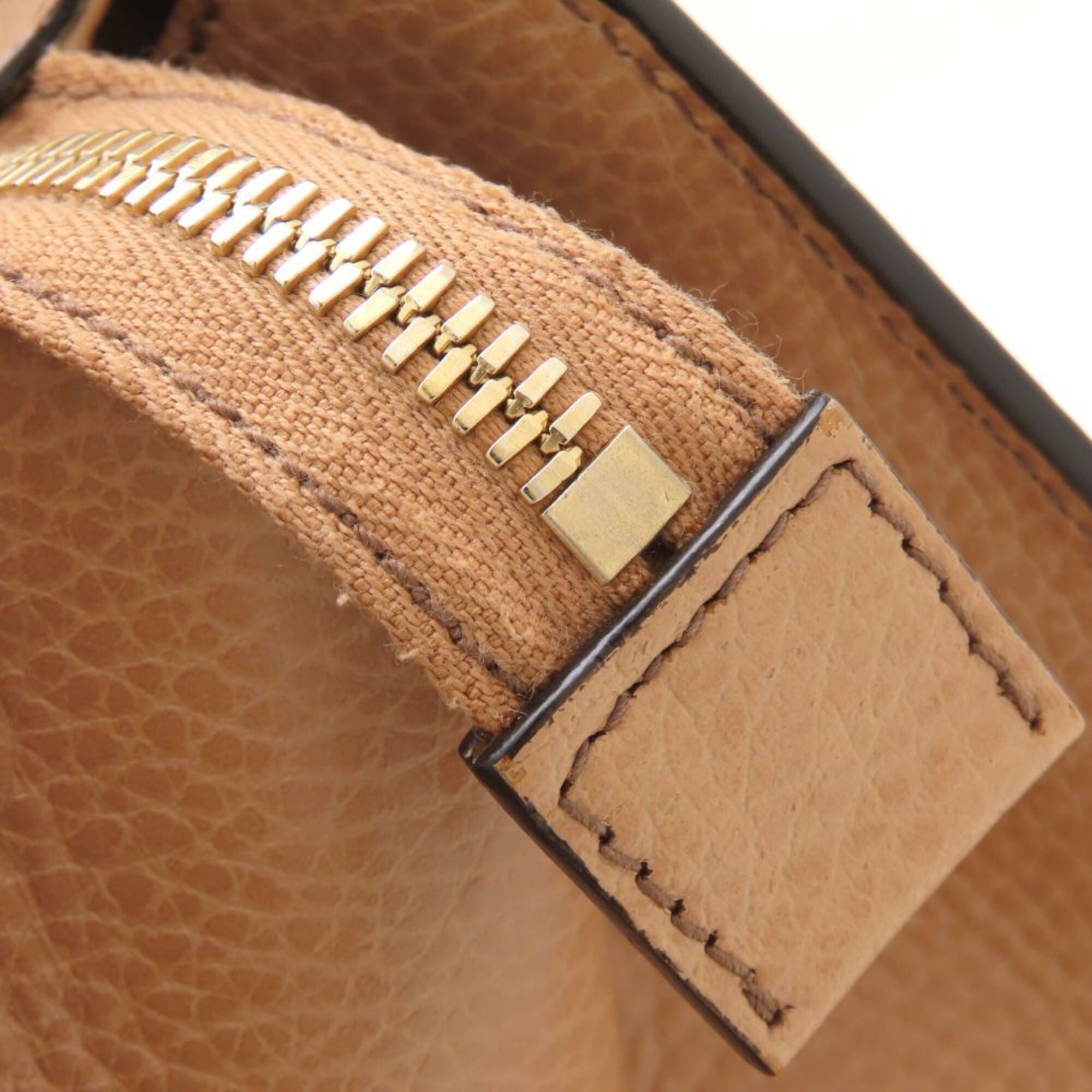 Gucci Beige Leather Handbag (Pre-Owned)