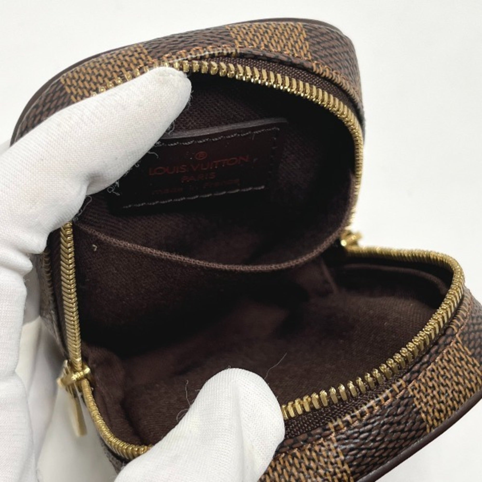 Louis Vuitton Brown Damier Canvas Pouch (Pre-Owned)