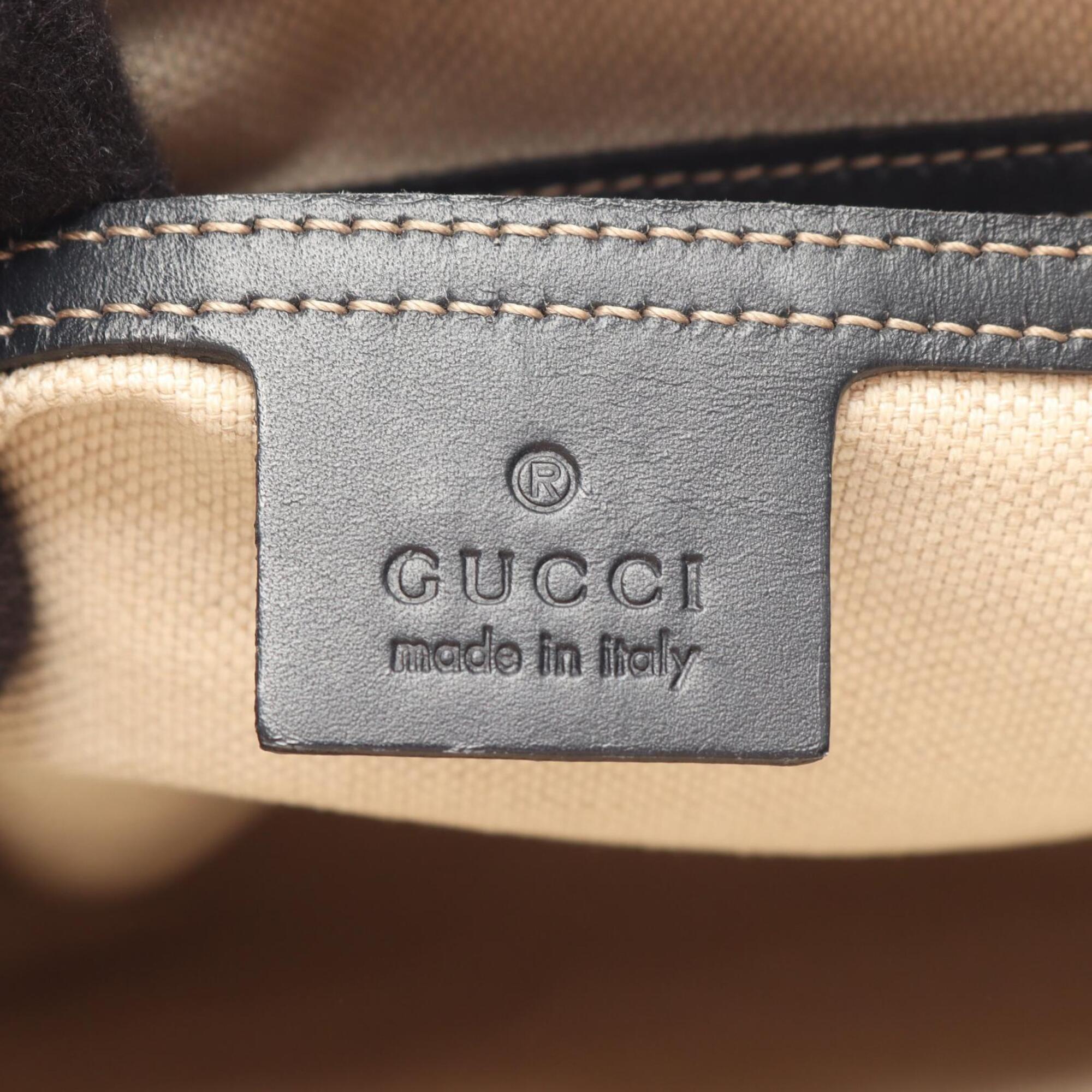 Gucci Ivory Navy Gg Supreme Leather Shoulder Bag (Pre-Owned)