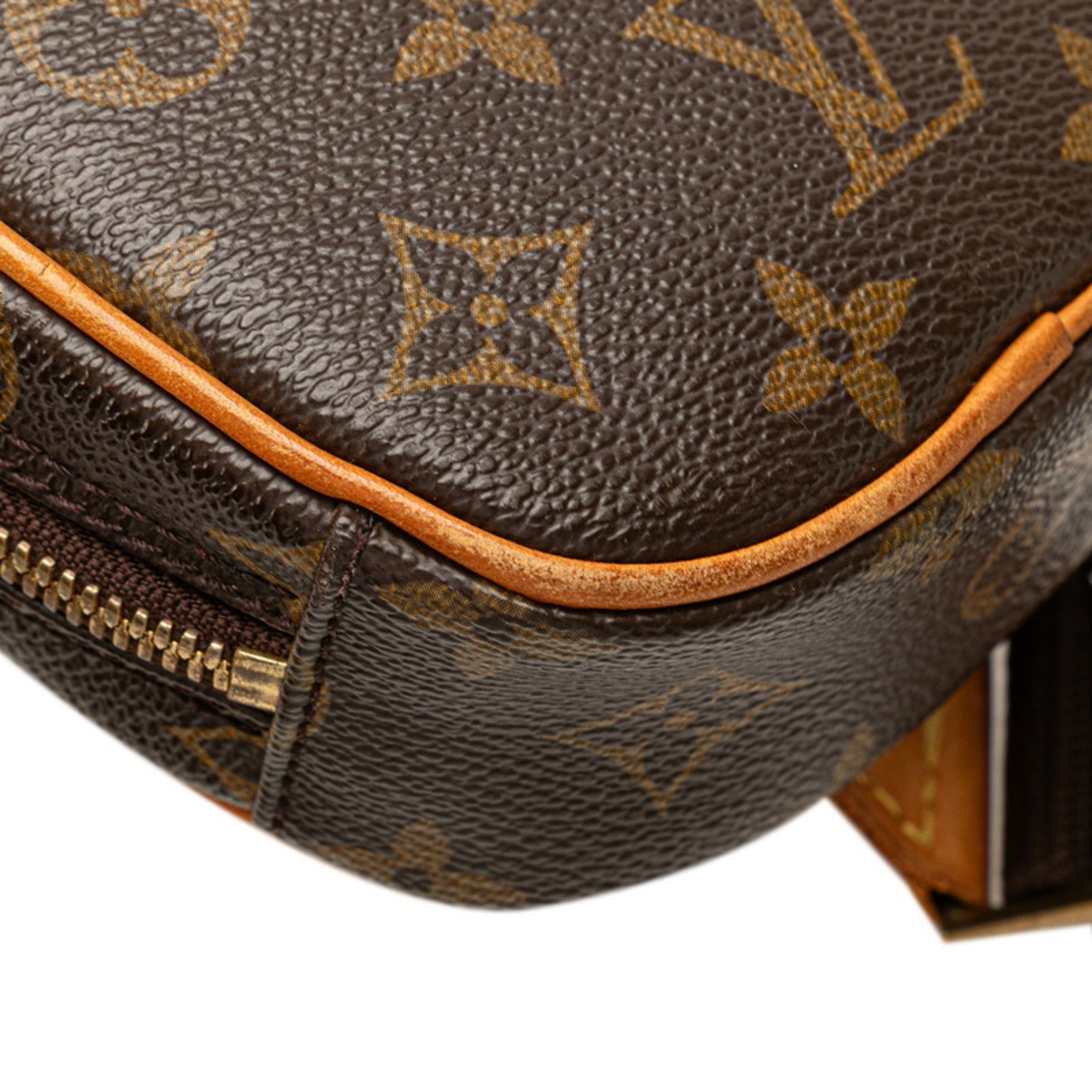 Louis Vuitton Brown Pvc Leather Sling Bag (Pre-Owned)