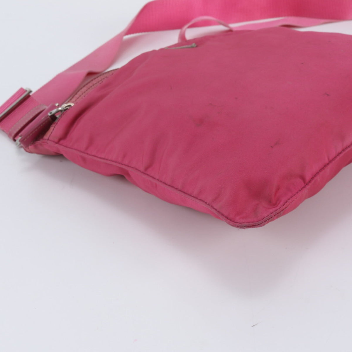 Prada Pink Leather Nylon Crossbody Bag Shoulder Bag (Pre-Owned)