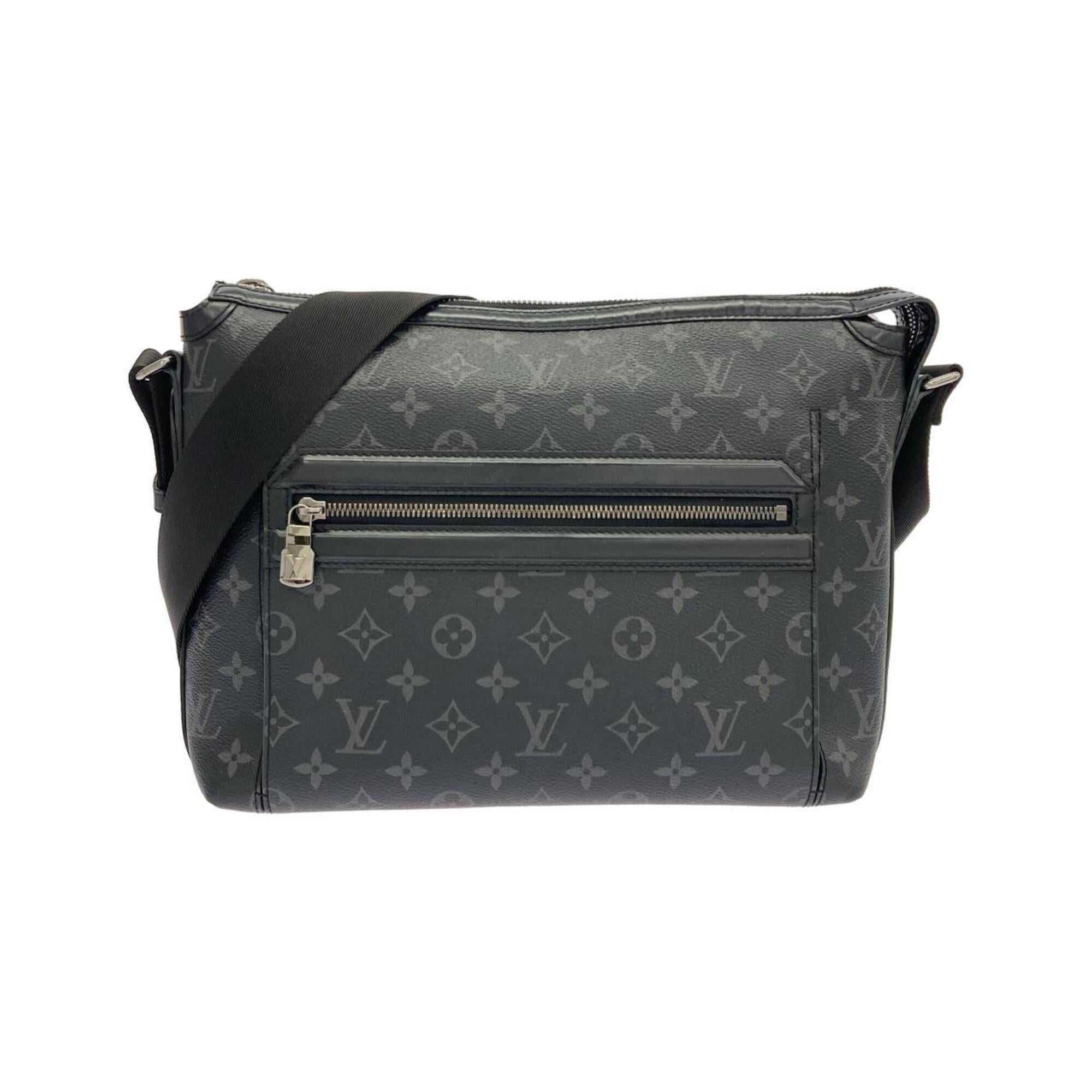 Louis Vuitton Black Coated Canvas Shoulder Bag (Pre-Owned)