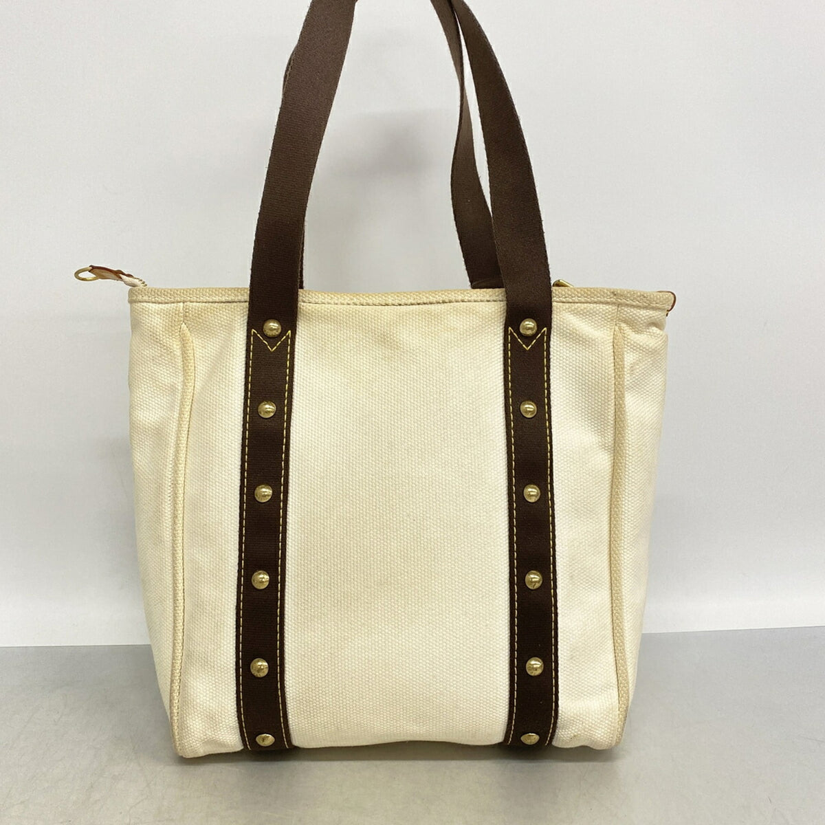 Louis Vuitton Ecru Tote Bag (Pre-Owned)