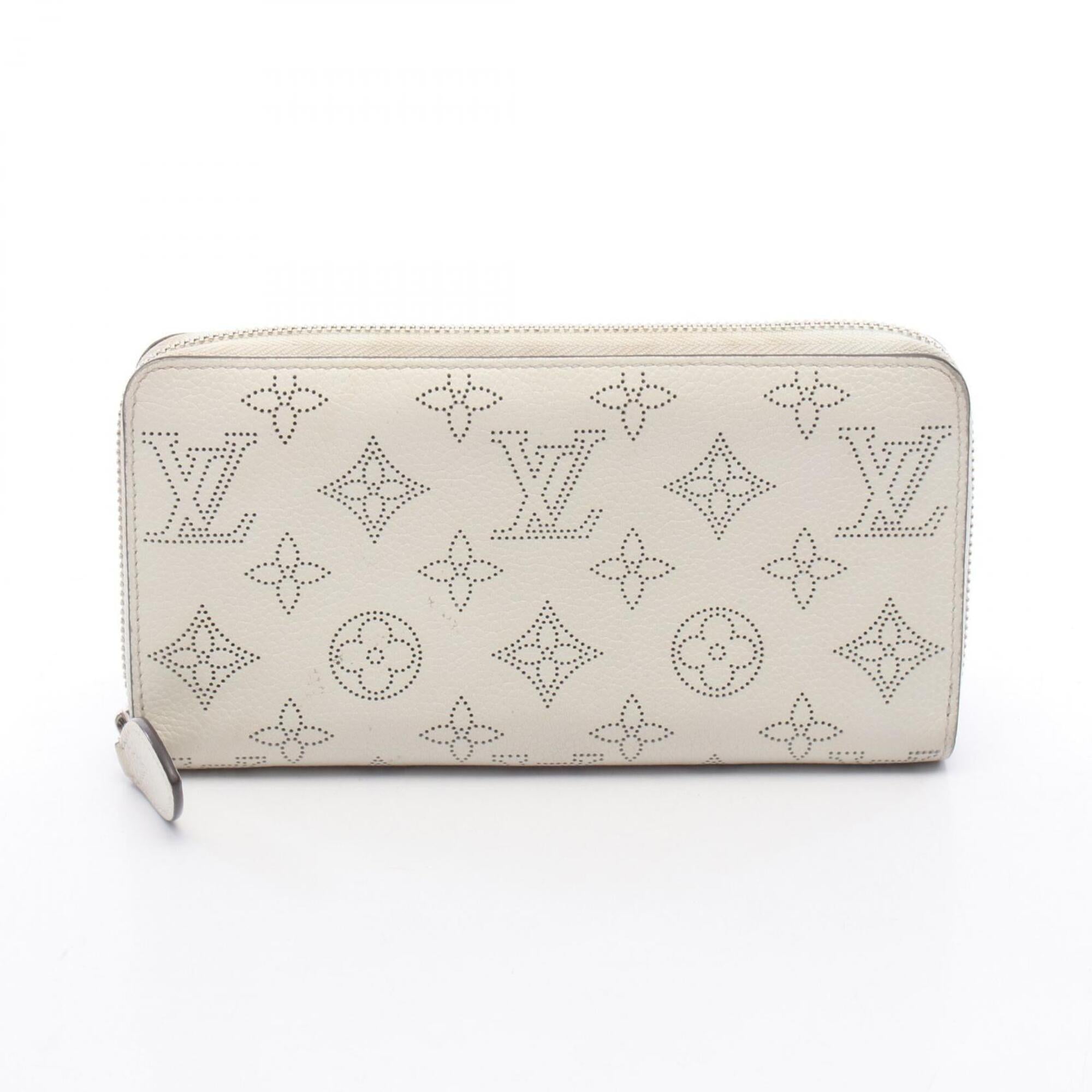 Louis Vuitton Blanc White Mahina Leather Leather Long Wallet (Bi-Fold) (Pre-Owned)