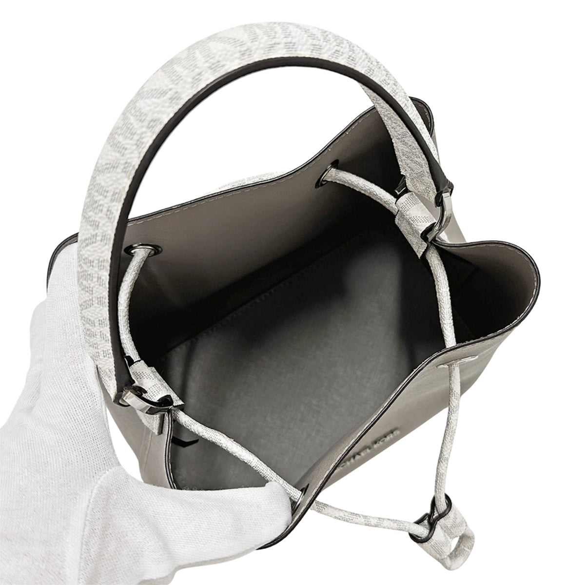 Michael Kors Gray White Leather Handbag Shoulder Bag (Pre-Owned)