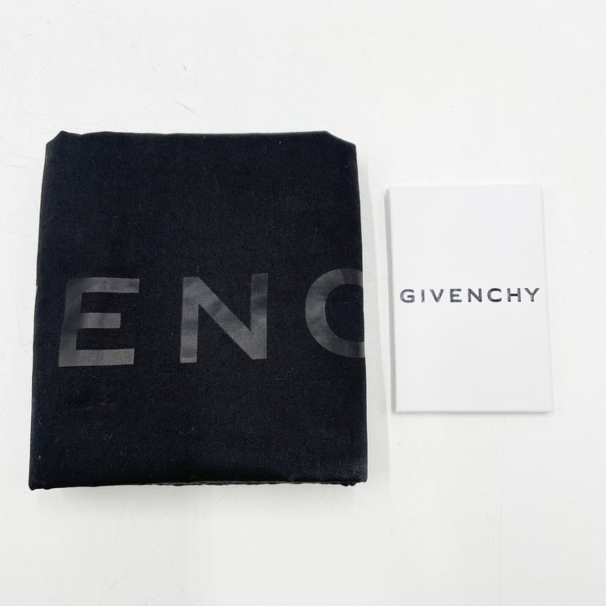 Givenchy Beige Bordeaux Canvas Leather Shoulder Bag (Pre-Owned)