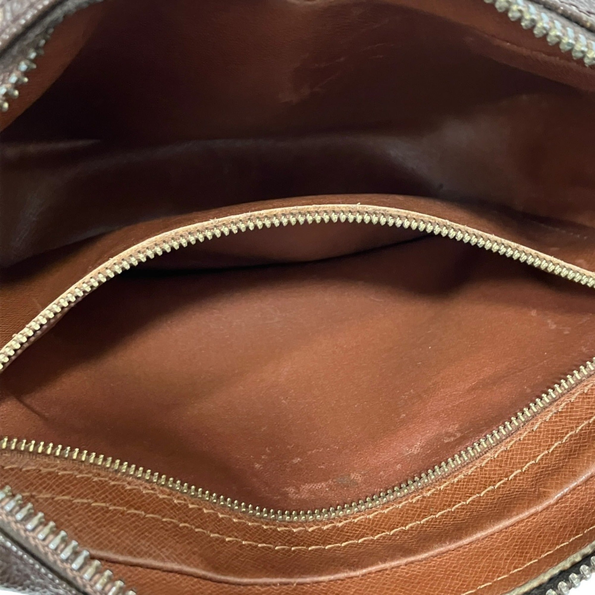 Louis Vuitton Brown Monogram Shoulder Bag (Pre-Owned)