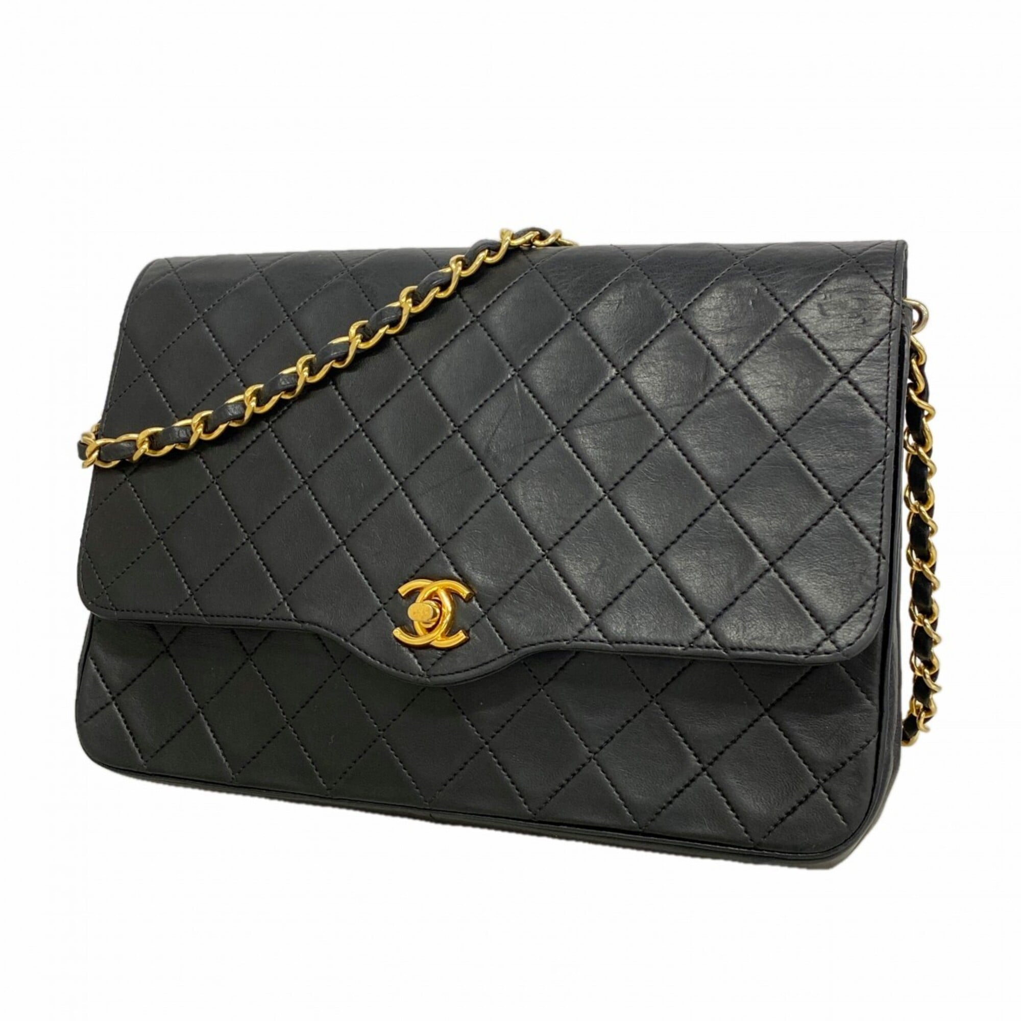 Chanel Black Leather Shoulder Bag (Pre-Owned)