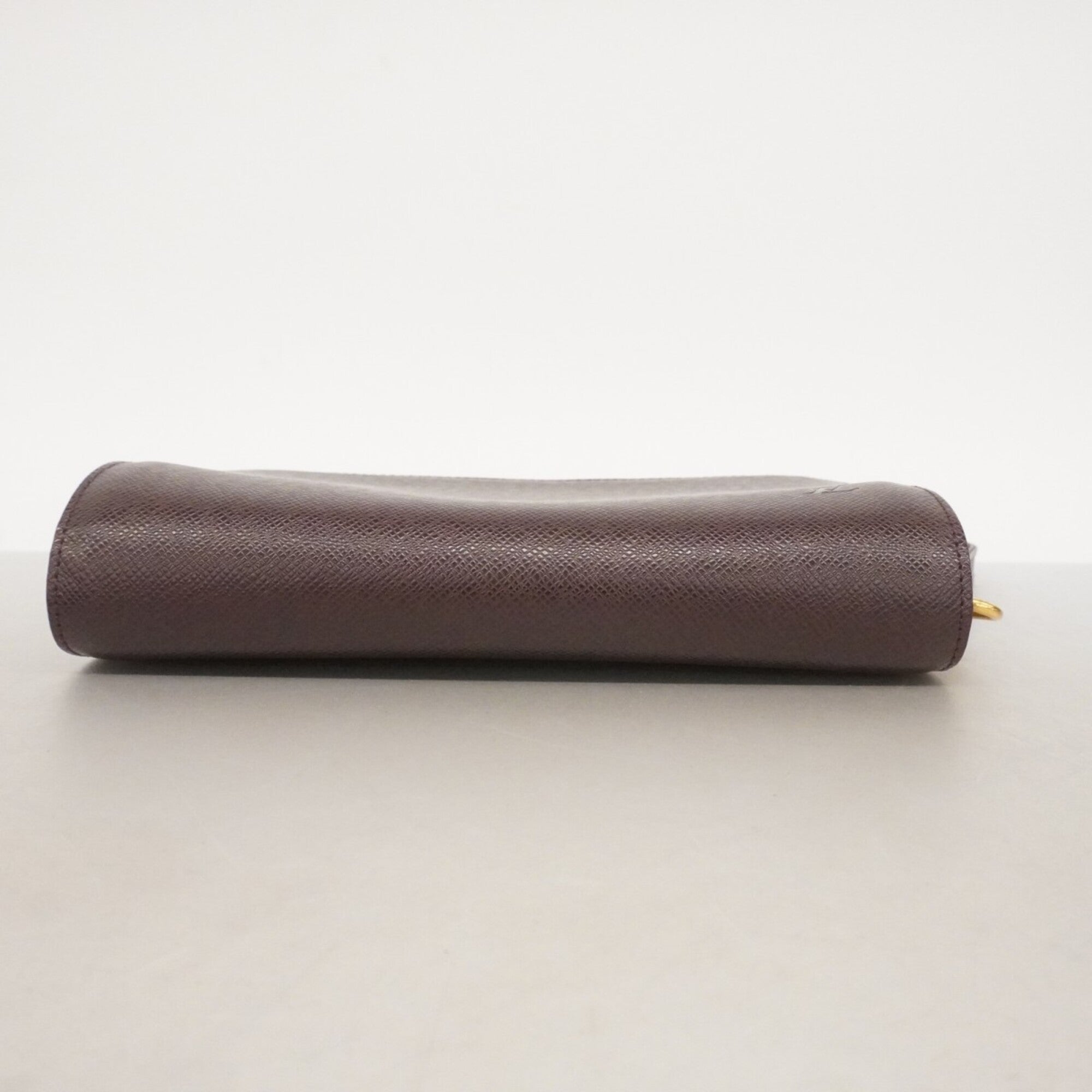 Louis Vuitton Acajou Clutch Bag (Pre-Owned)