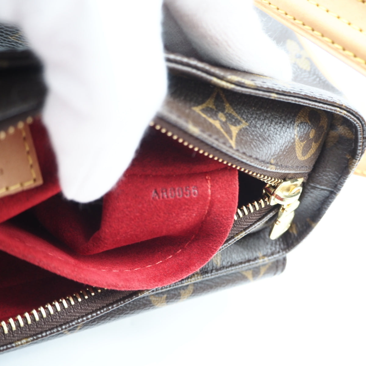 Louis Vuitton Beige Brown Coated Canvas Handbag (Pre-Owned)