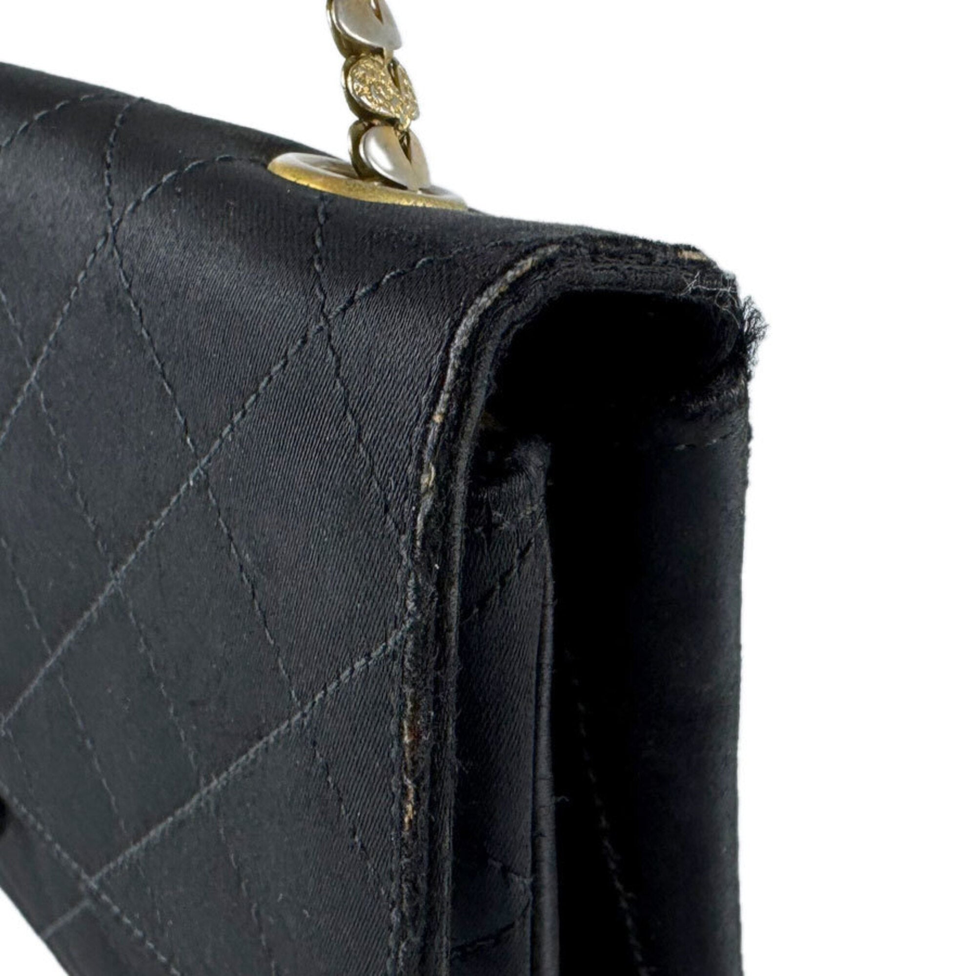 Chanel Black Satin Shoulder Bag (Pre-Owned)