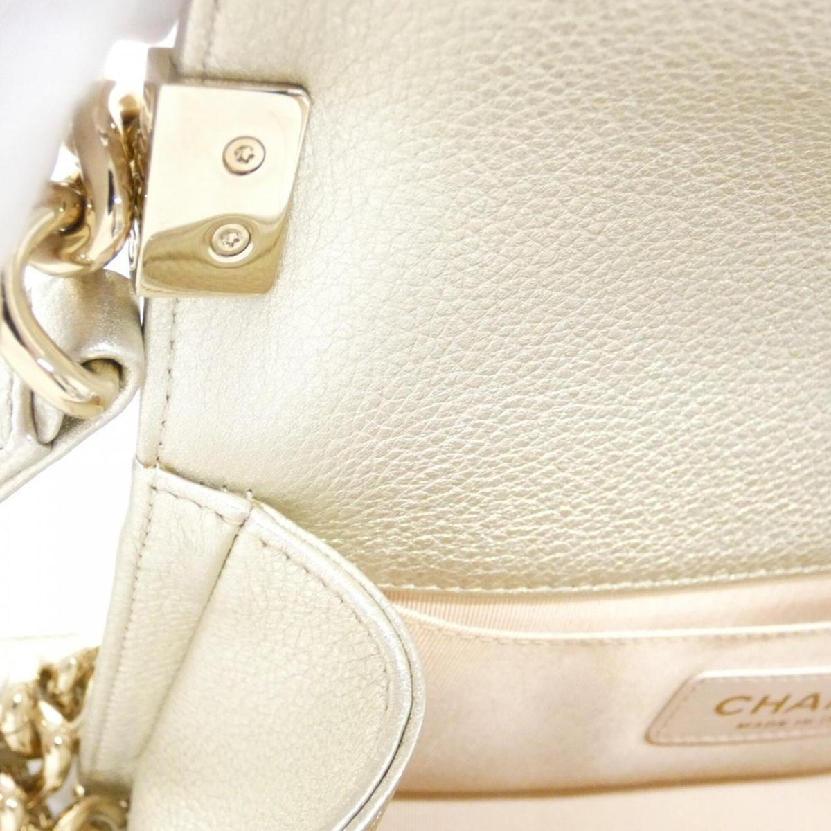 Chanel Gold Shoulder Bag (Pre-Owned)