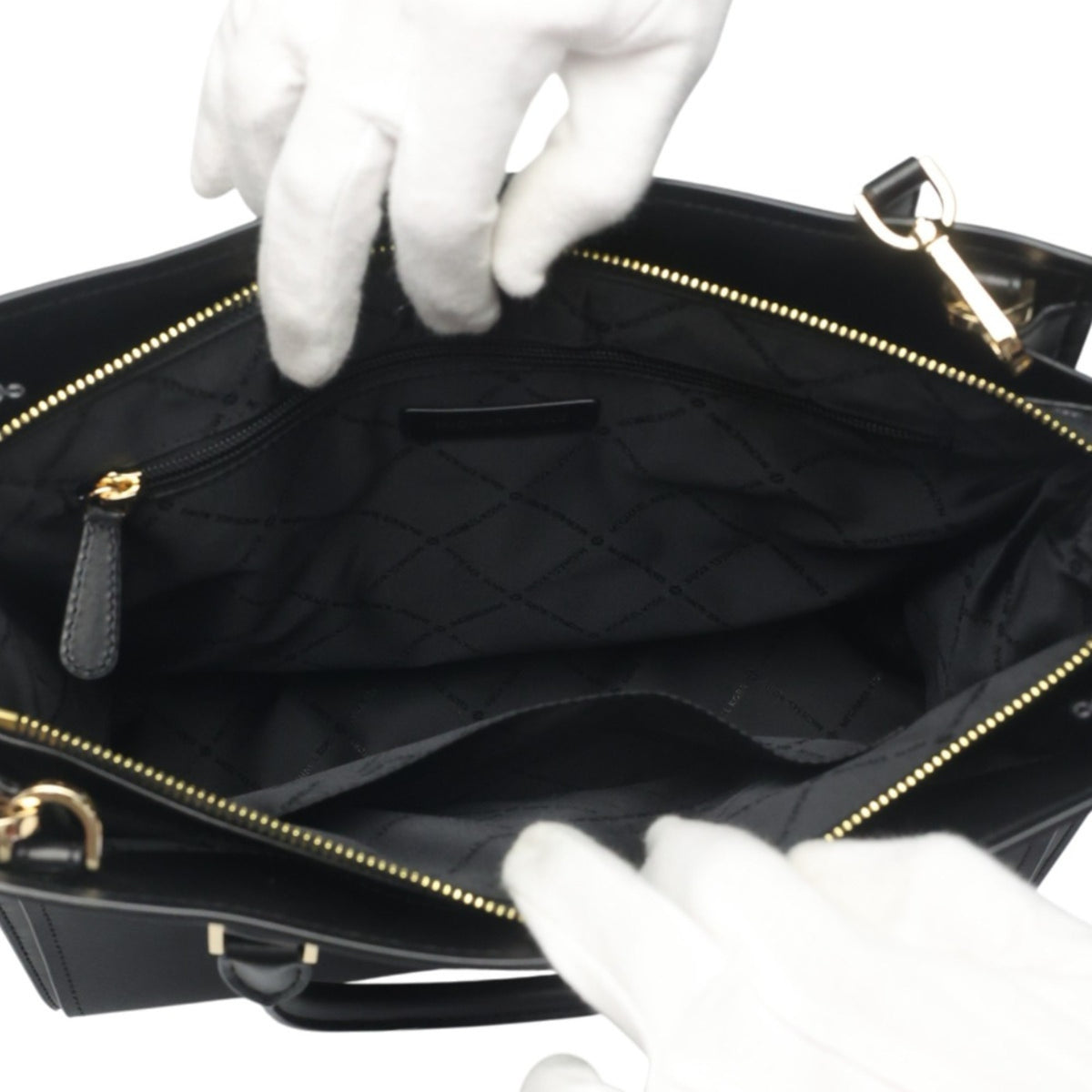 Michael Kors Black Leather Tote Bag (Pre-Owned)