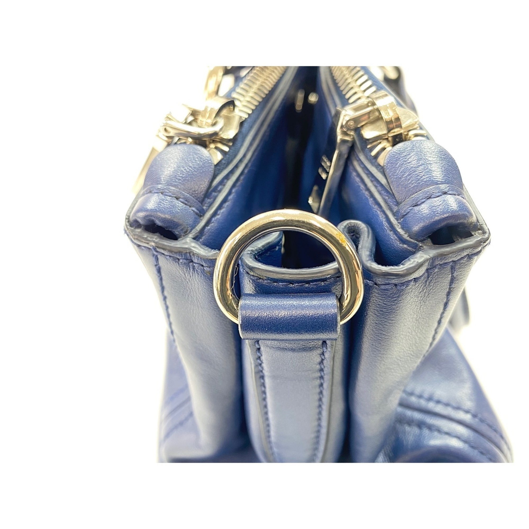 Prada Blue Handbag (Pre-Owned)