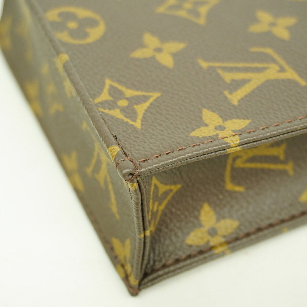 Louis Vuitton Brown Handbag (Pre-Owned)