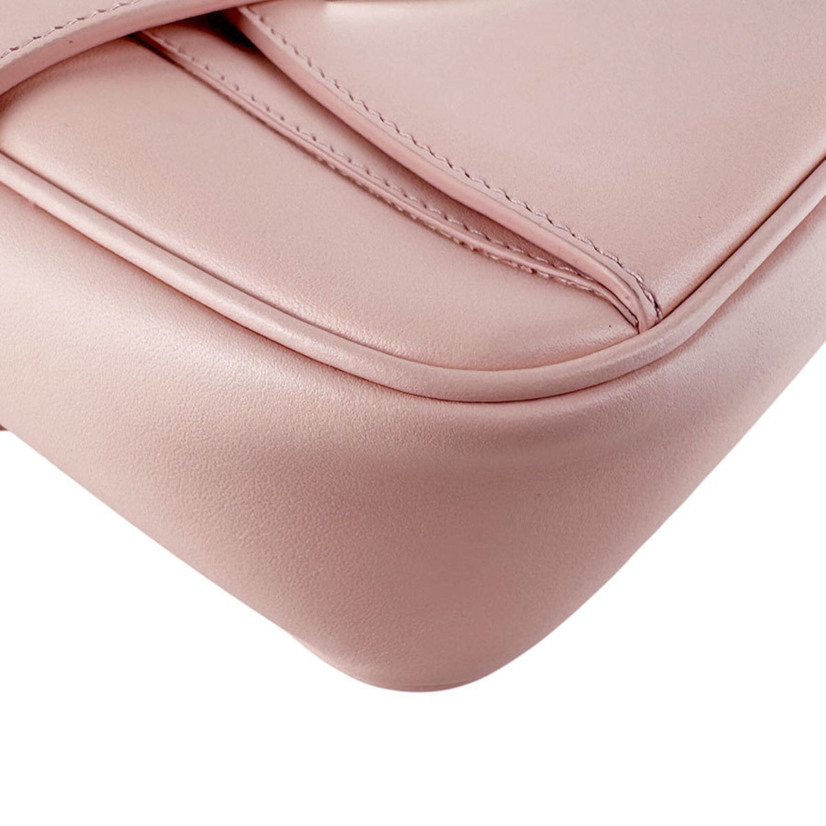 Salvatore Ferragamo Pink Leather Shoulder Bag (Pre-Owned)