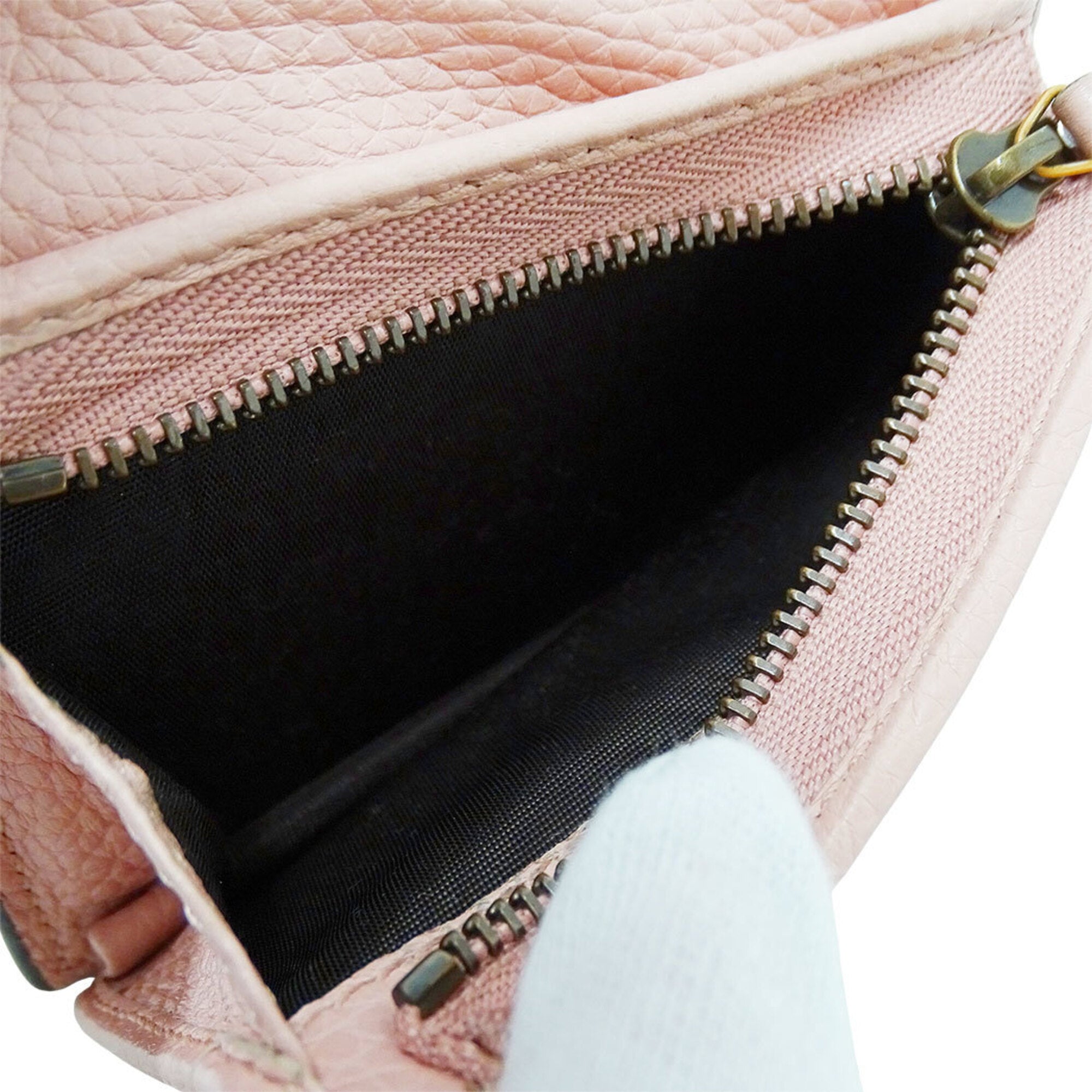 Gucci Pink Leather Wallet (Bi-Fold) (Pre-Owned)