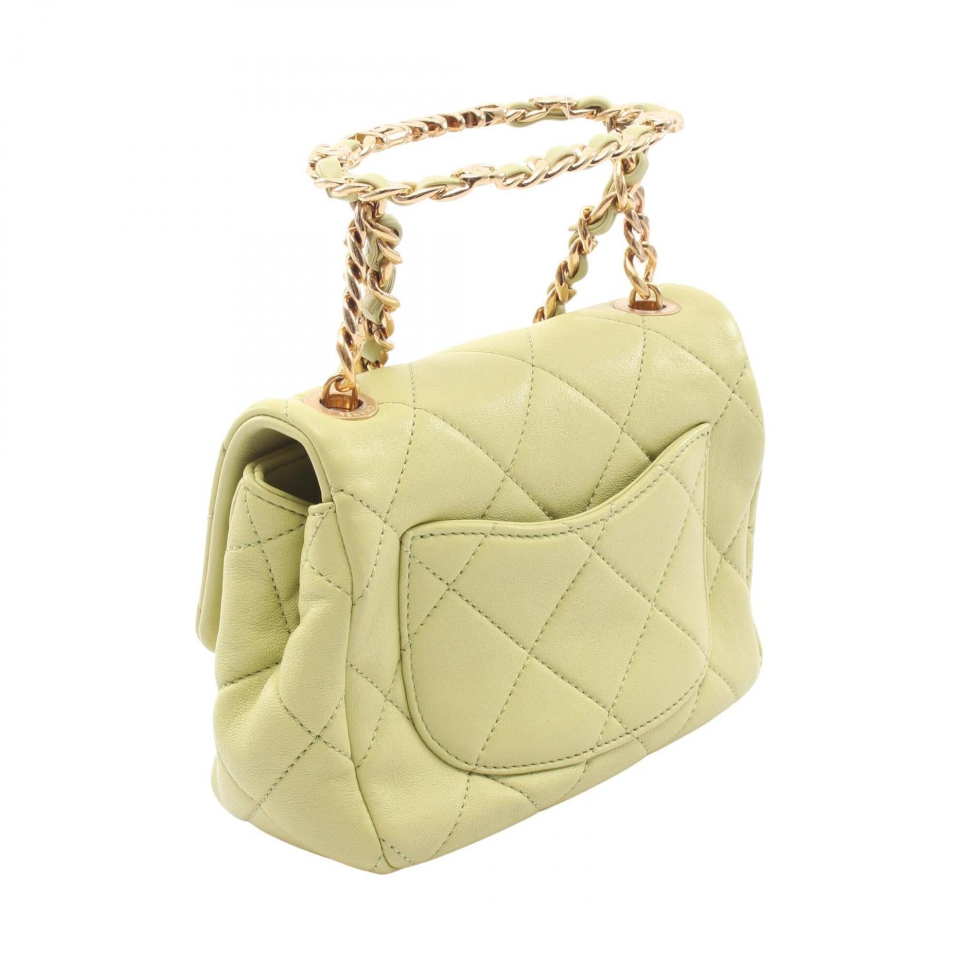 Chanel Green Leather Handbag Shoulder Bag (Pre-Owned)