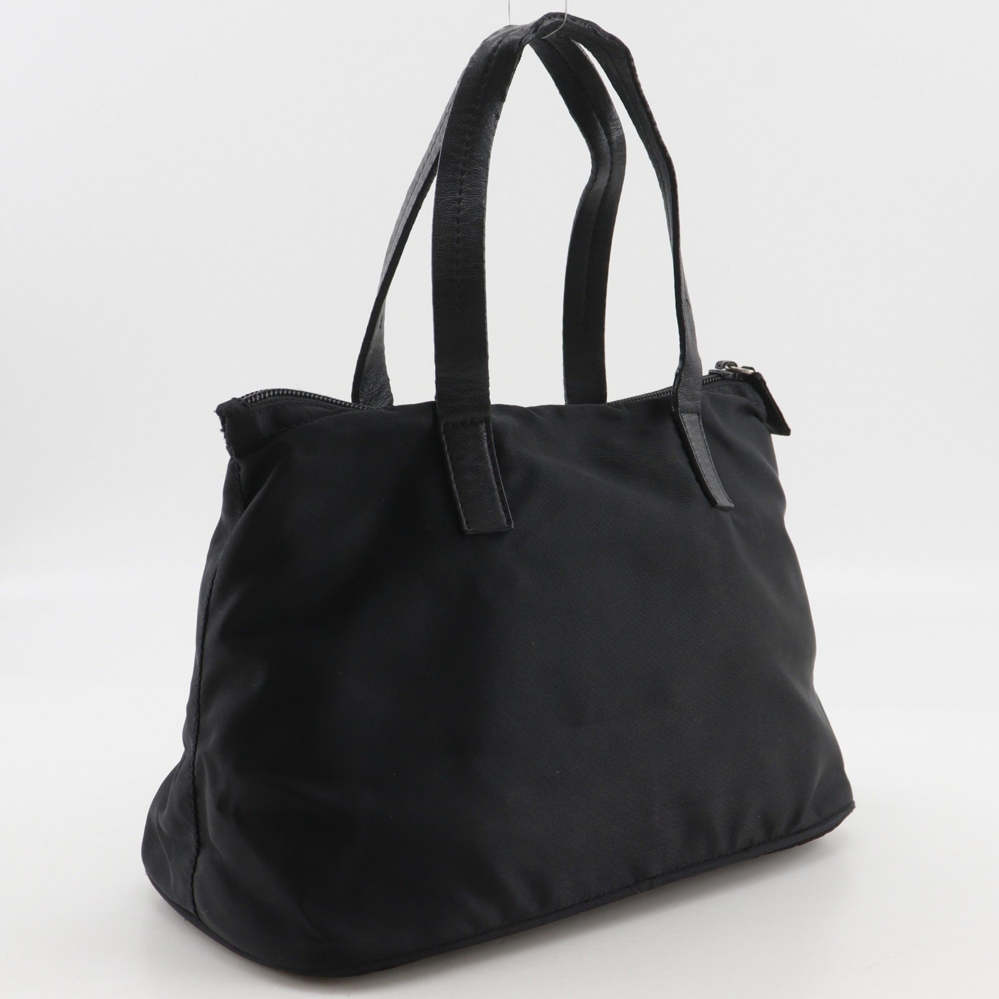 Prada Black Nylon Handbag (Pre-Owned)