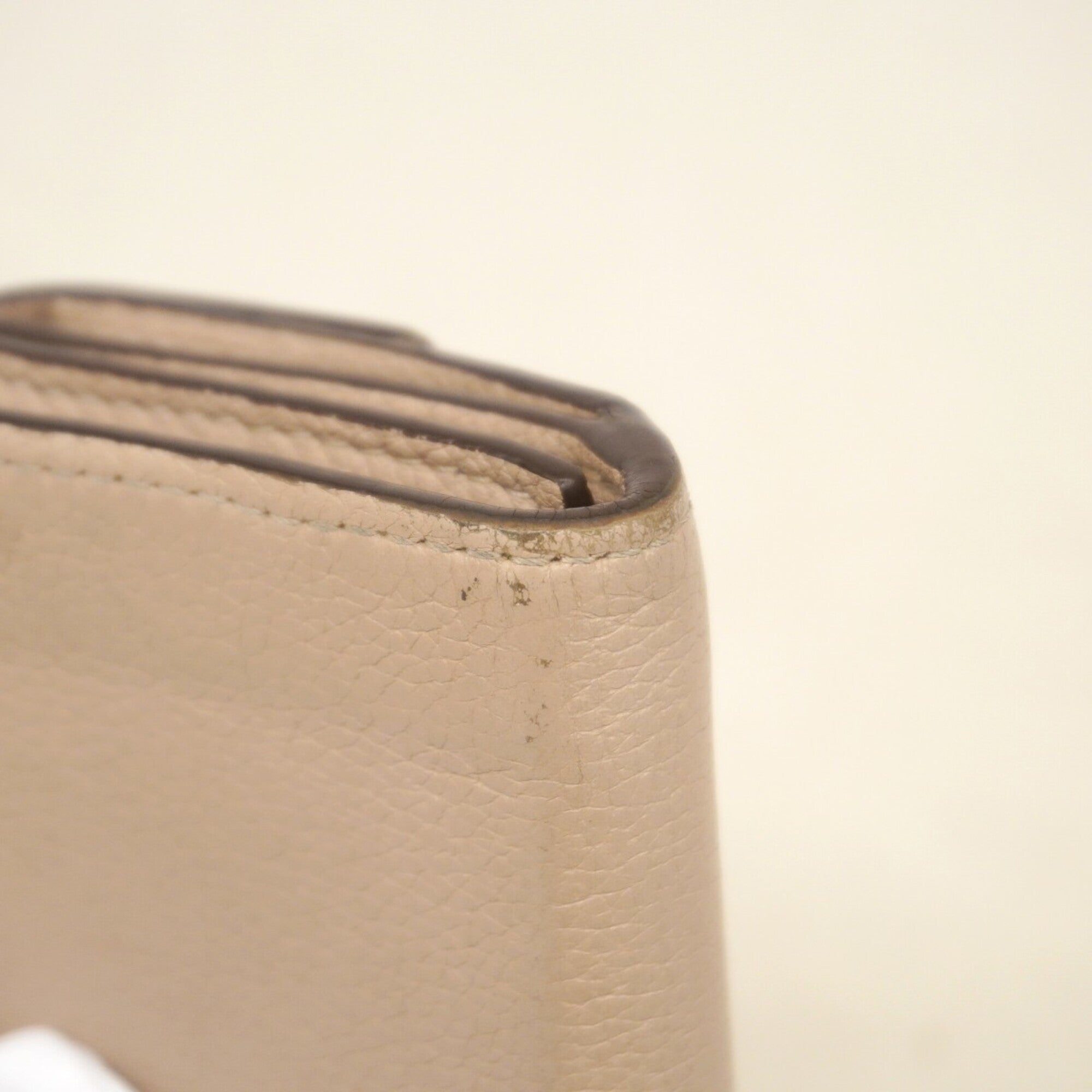 Louis Vuitton Grayish Wallet (Tri-Fold) (Pre-Owned)