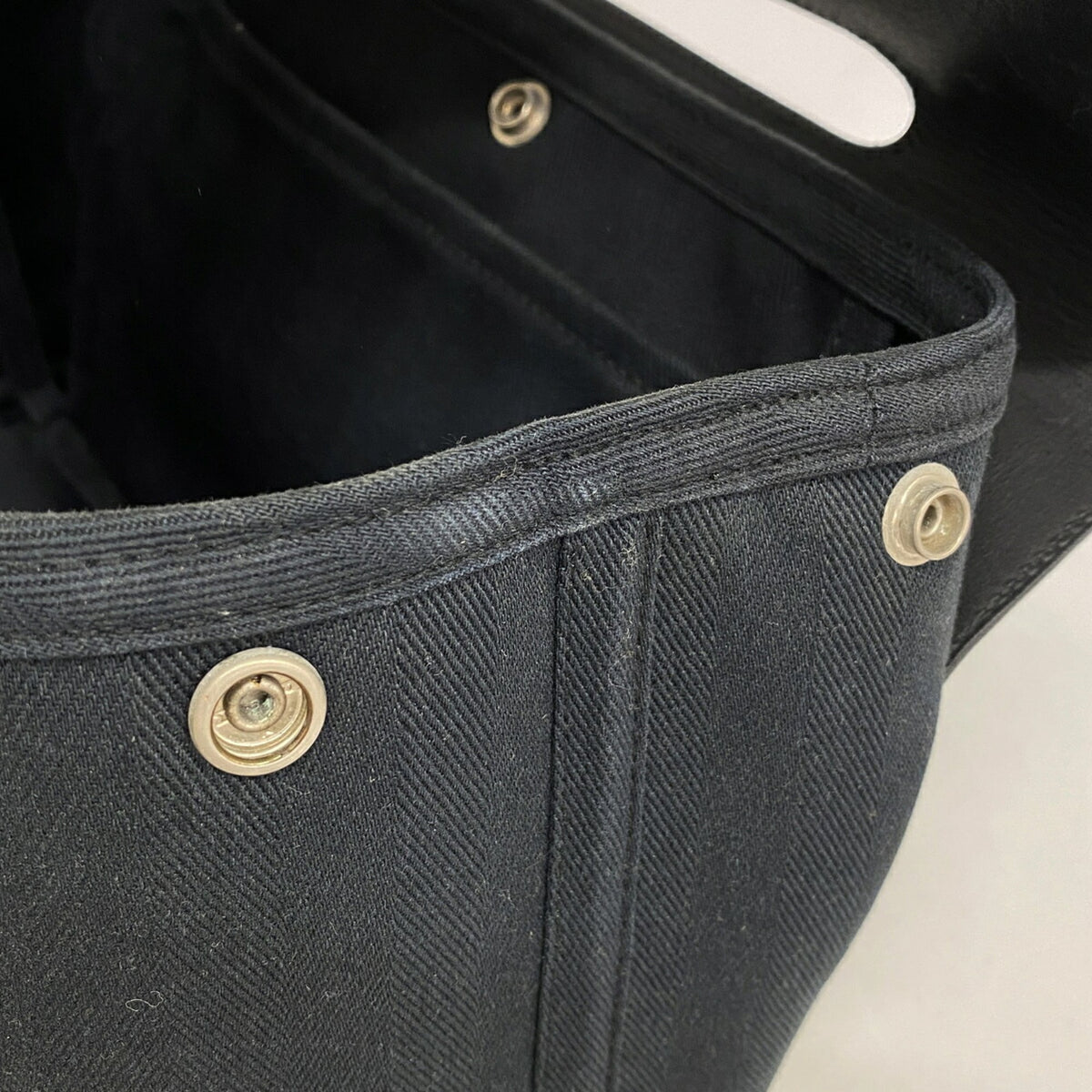 Hermes Black Toile Chevron Tote Bag (Pre-Owned)