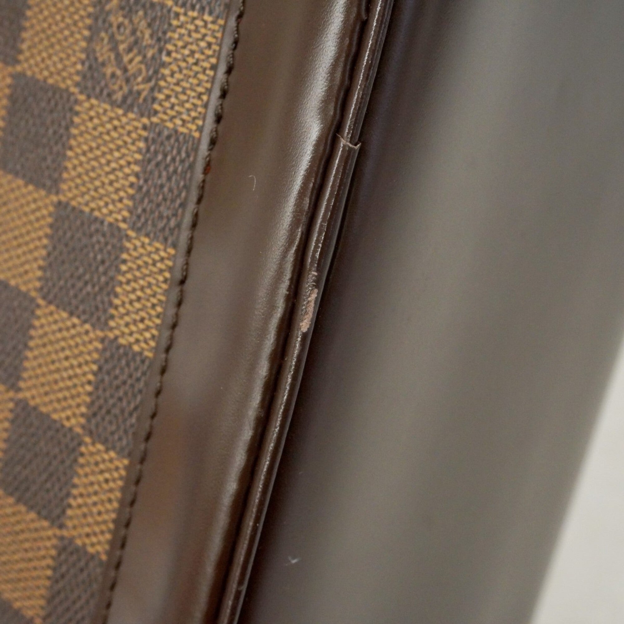 Louis Vuitton Ebene Handbag (Pre-Owned)