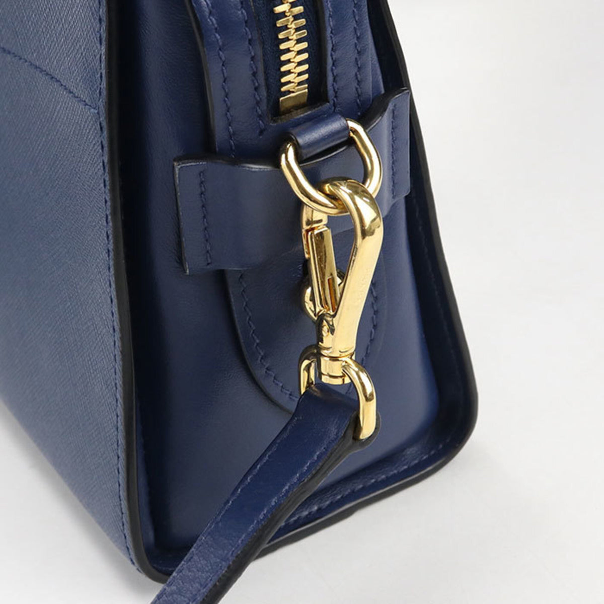 Prada Navy Leather Shoulder Bag (Pre-Owned)