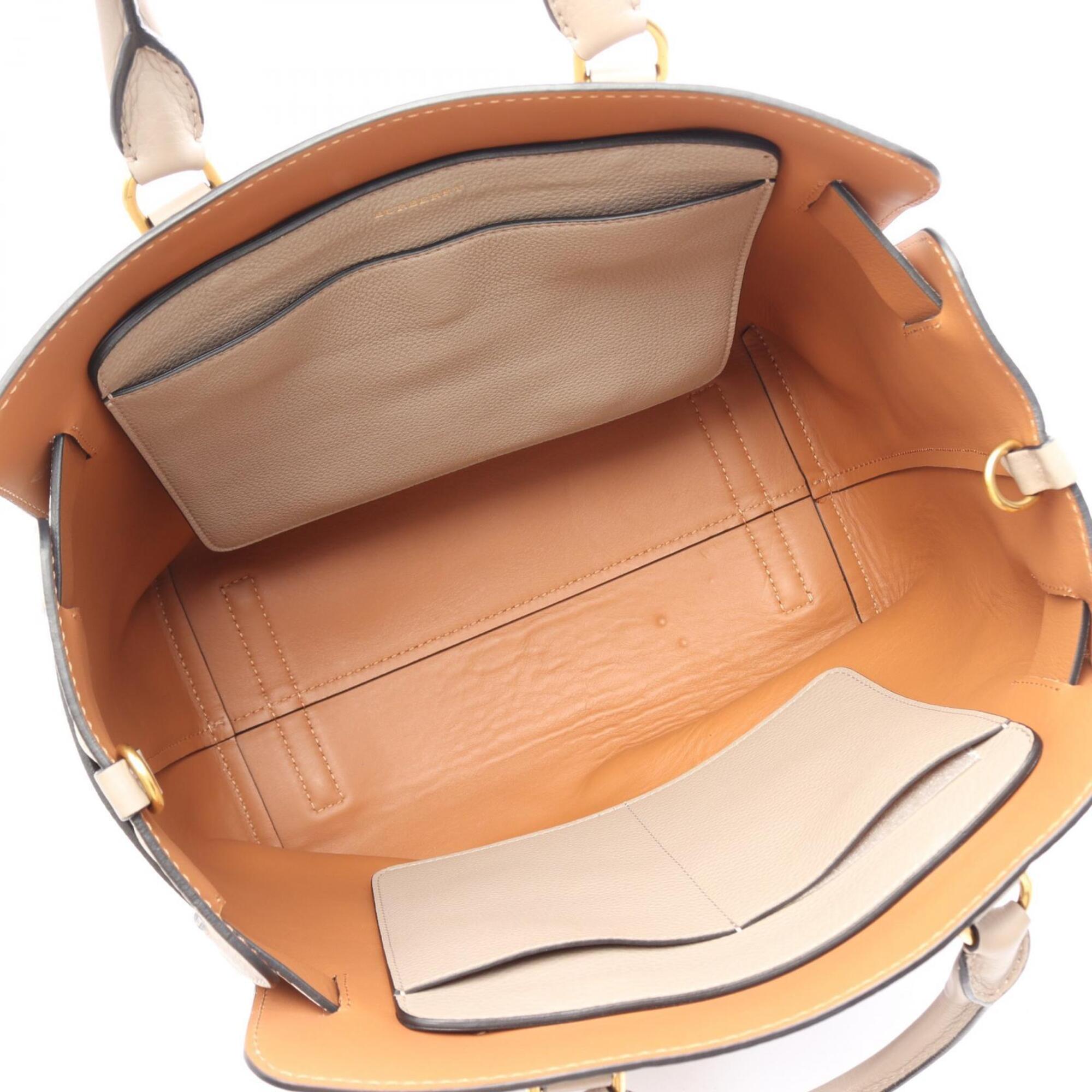 Burberry Beige White Leather Handbag (Pre-Owned)