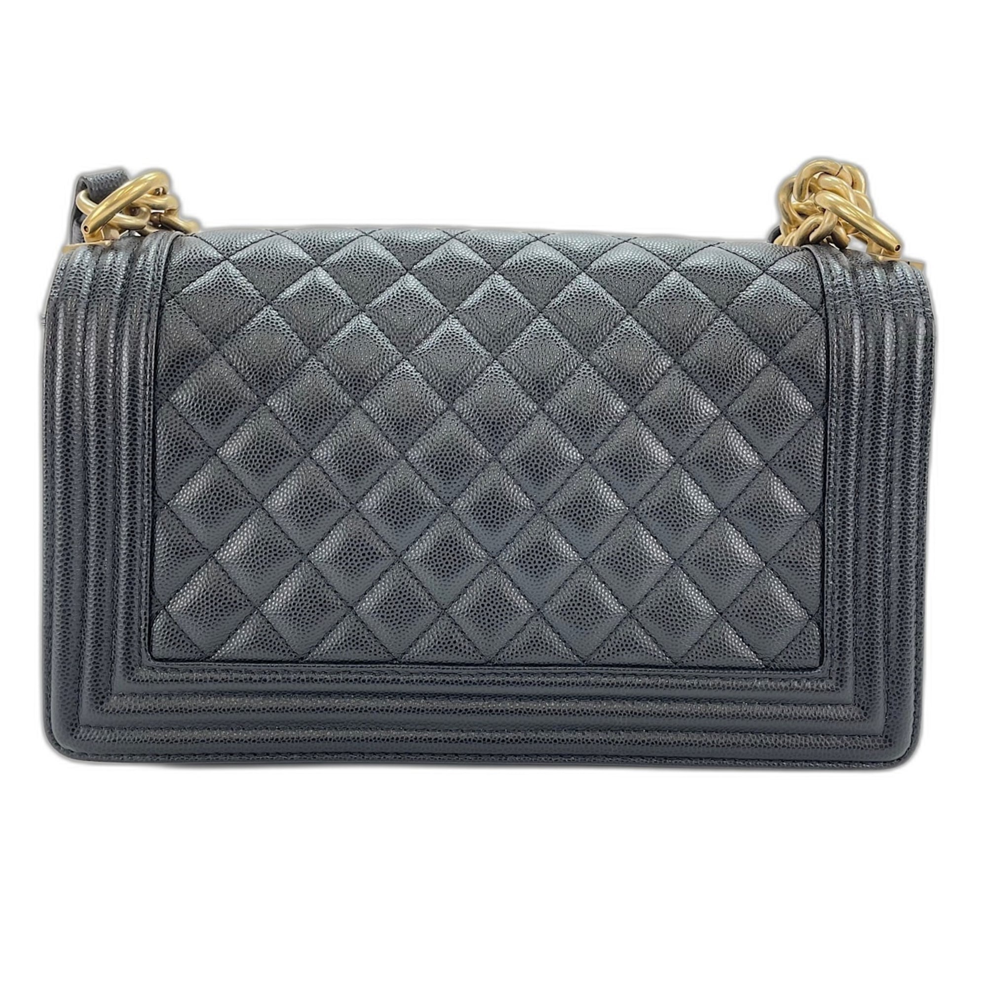 Chanel Black Shoulder Bag (Pre-Owned)