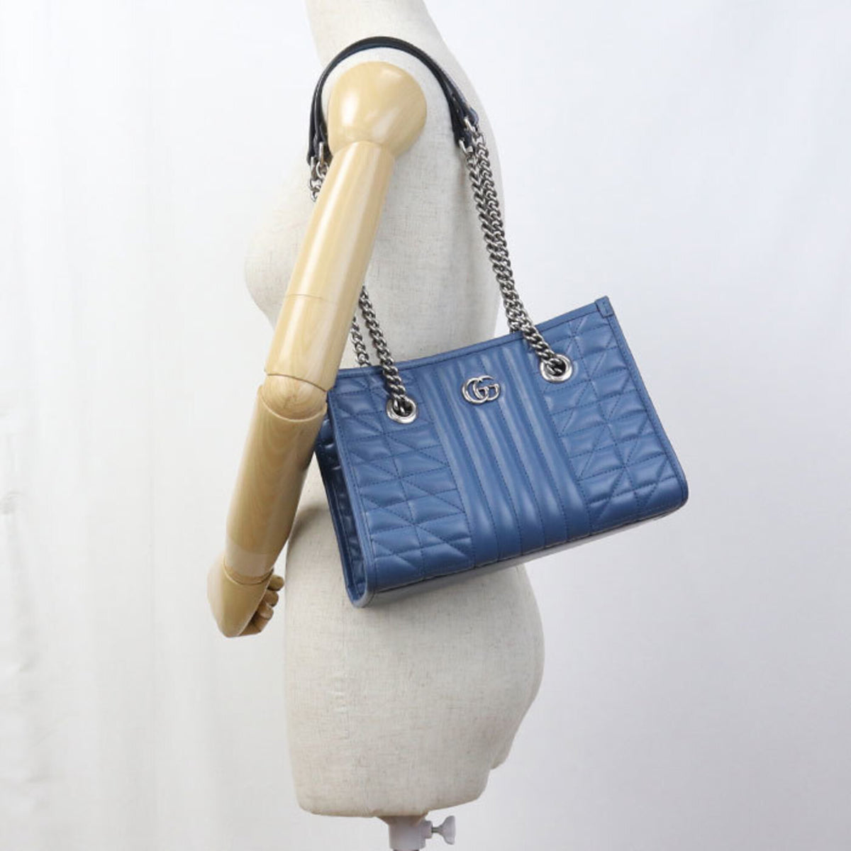 Gucci Blue Leather Tote Bag (Pre-Owned)