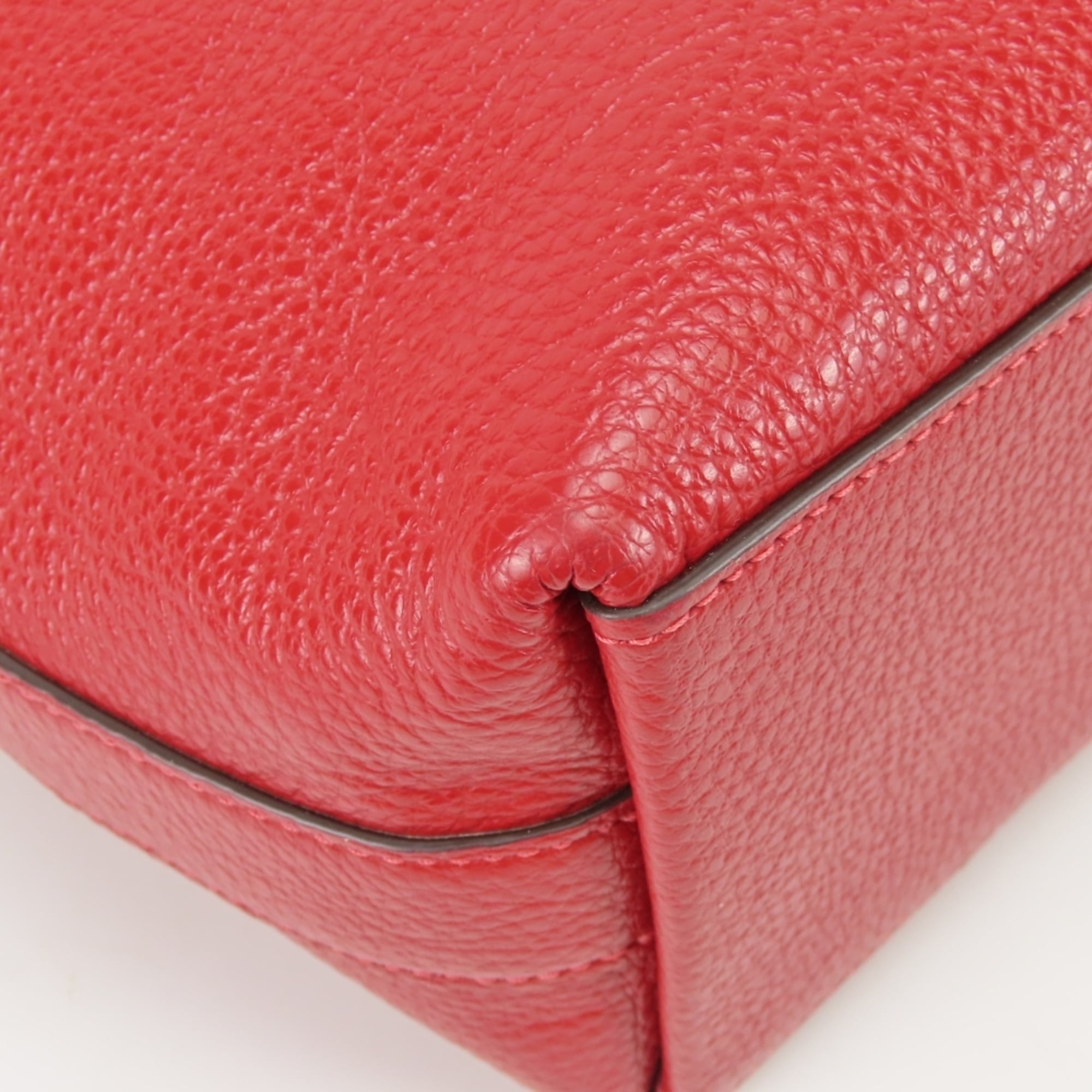 Coach Red Color Leather Shoulder Bag (Pre-Owned)