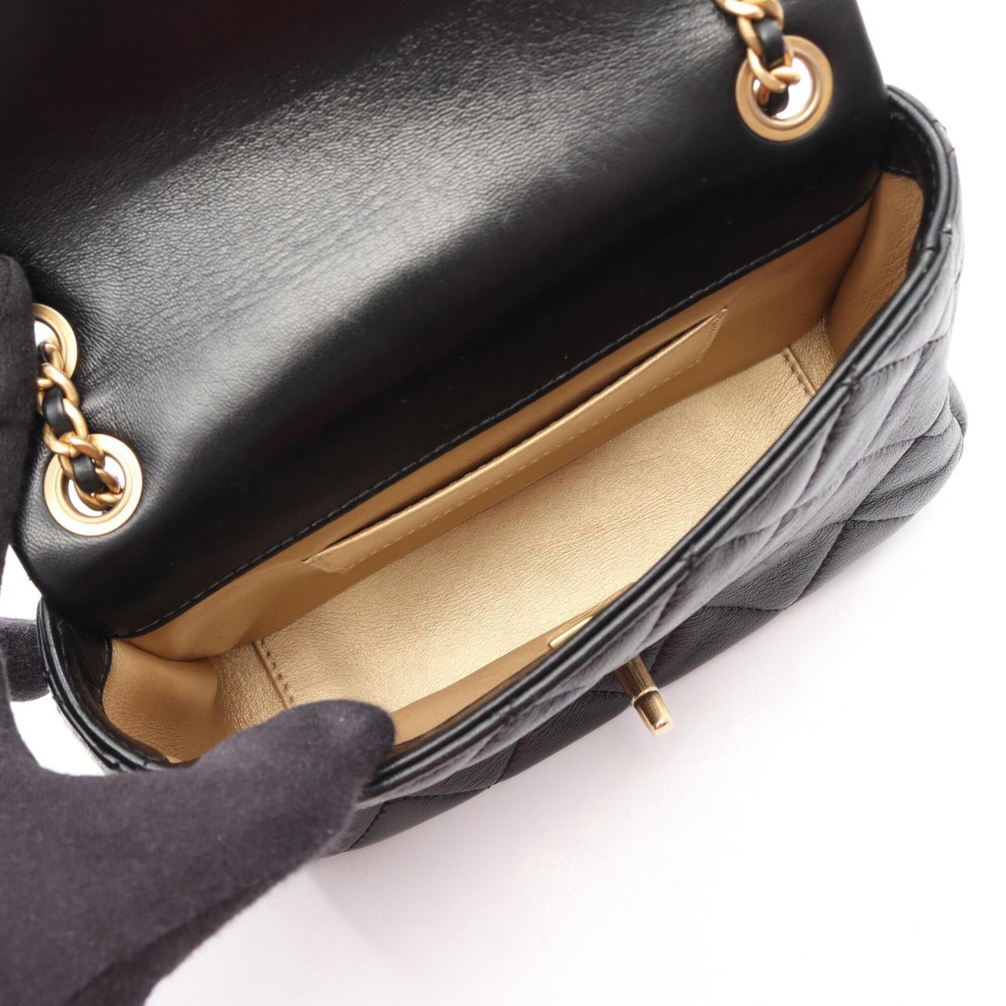 Chanel Black Leather Handbag Shoulder Bag (Pre-Owned)