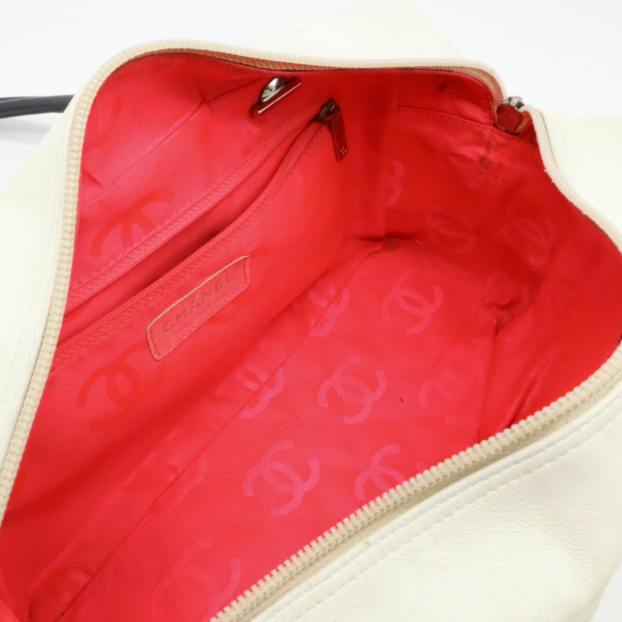 Chanel Ligne Cambon Black White Shoulder Bag (Pre-Owned)