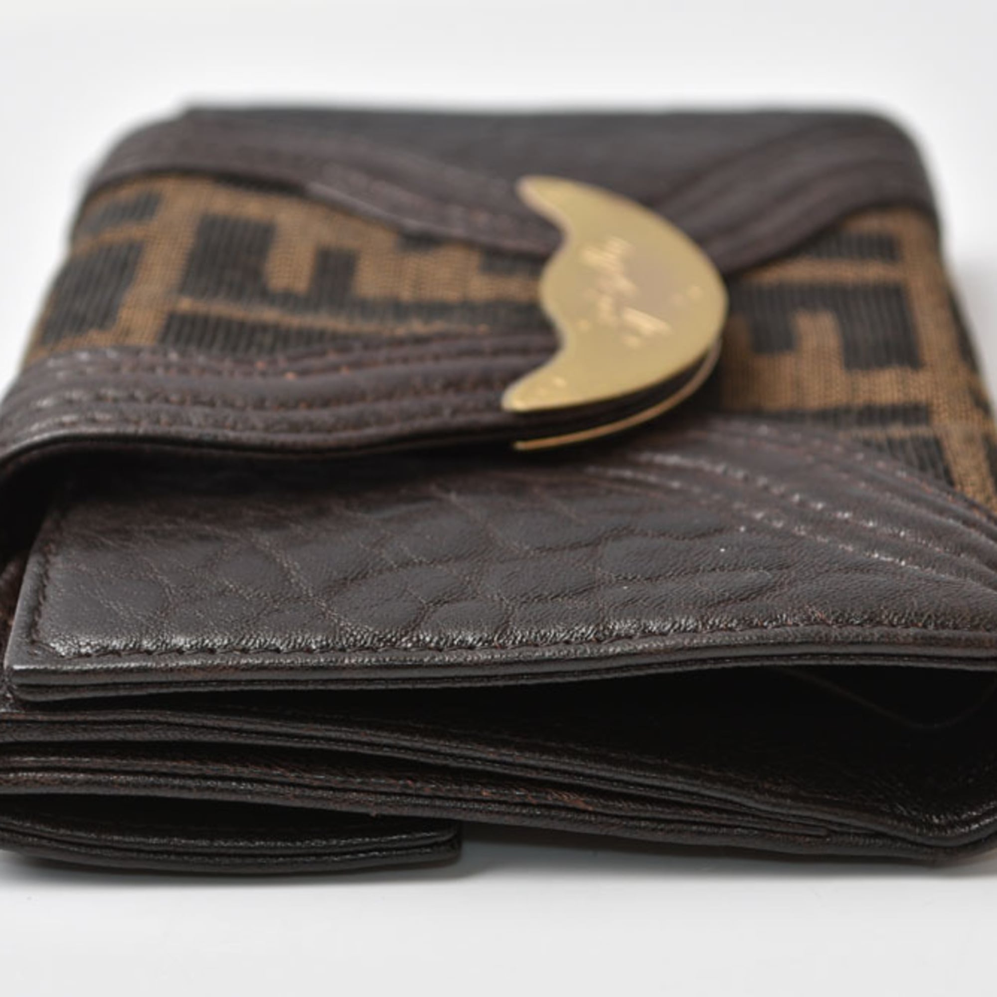 Fendi Brown Leather Wallet (Bi-Fold) (Pre-Owned)