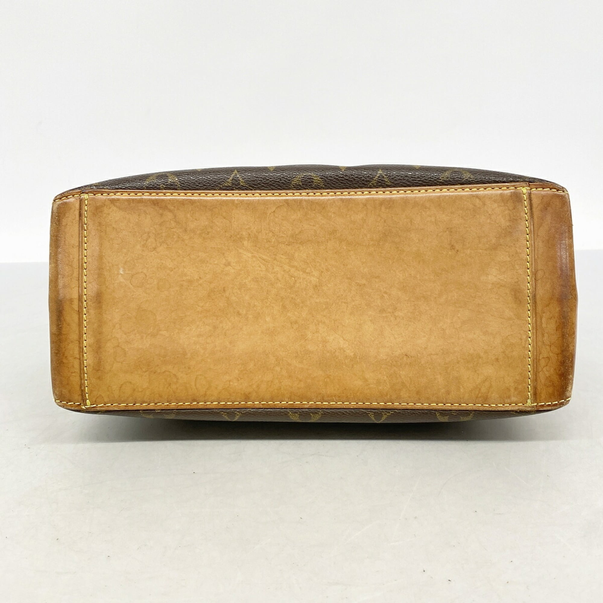 Louis Vuitton Brown Tote Bag (Pre-Owned)