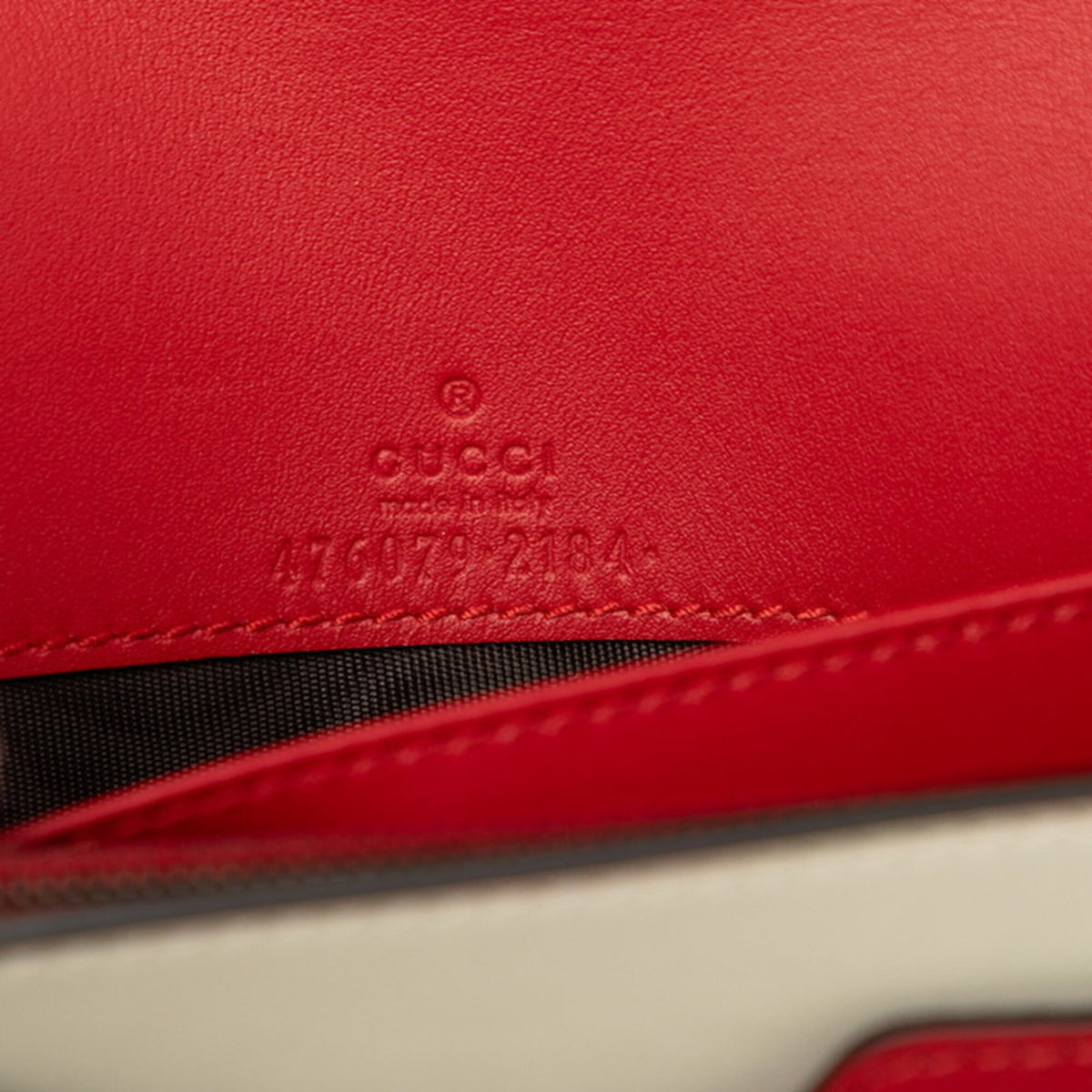 Gucci Navy Red Color White Leather Shoulder Bag (Pre-Owned)