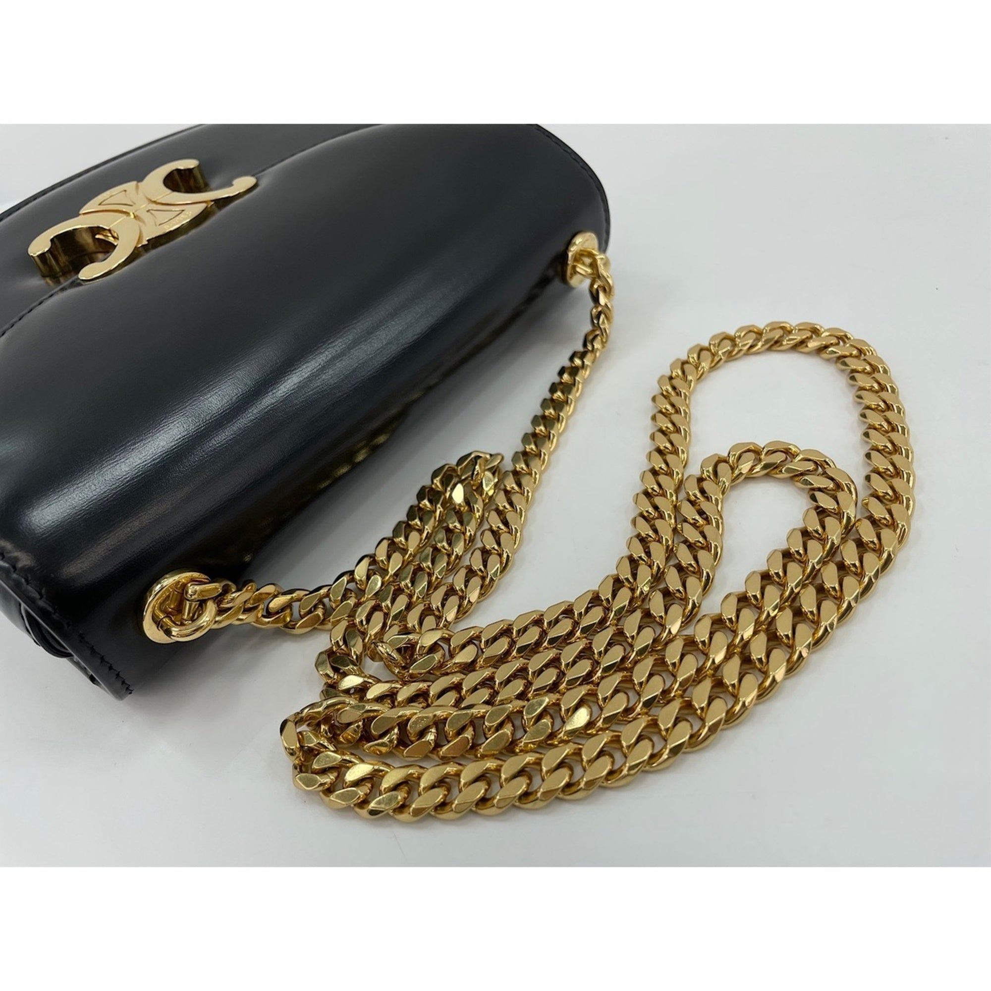 Celine Black Shoulder Bag (Pre-Owned)
