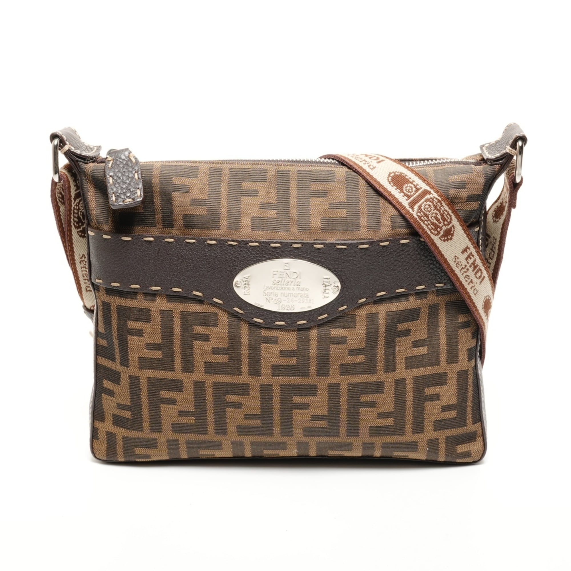 Fendi Zucca Brown Canvas Shoulder Bag (Pre-Owned)