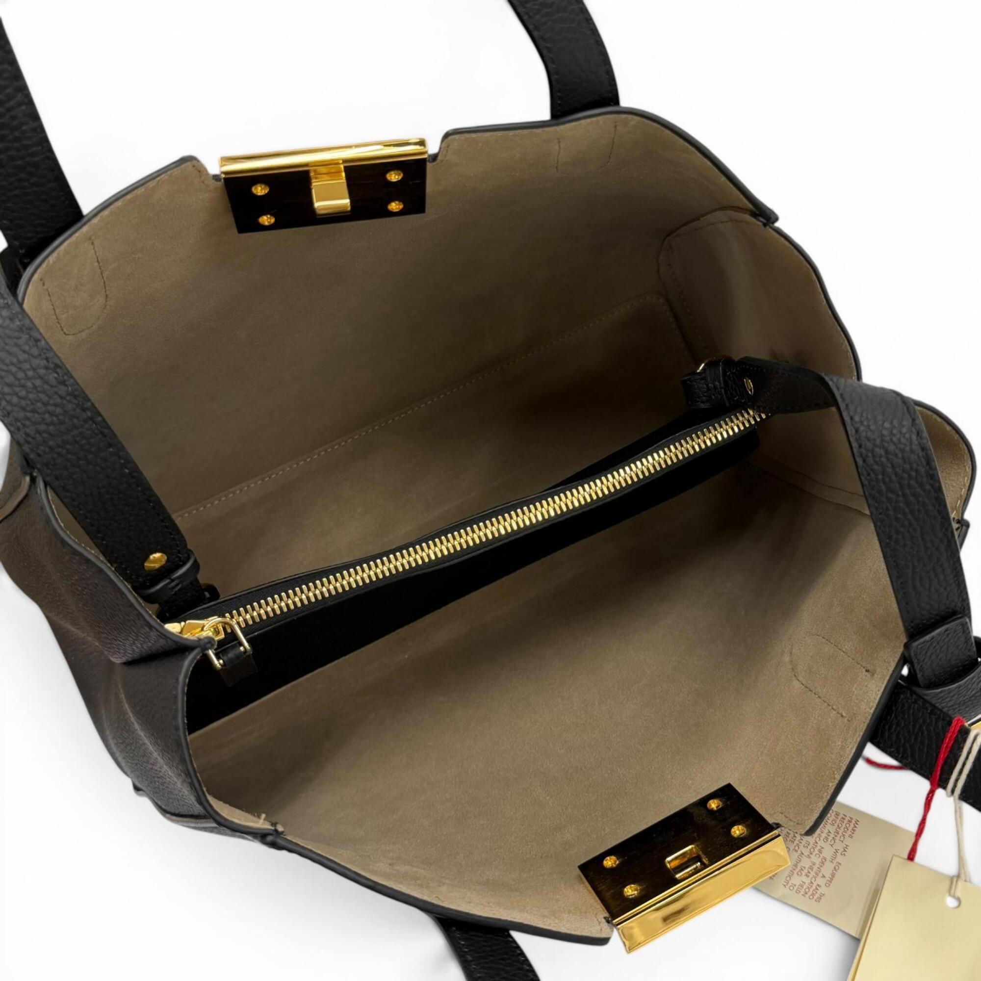 Marni Black Leather Tote Bag (Pre-Owned)