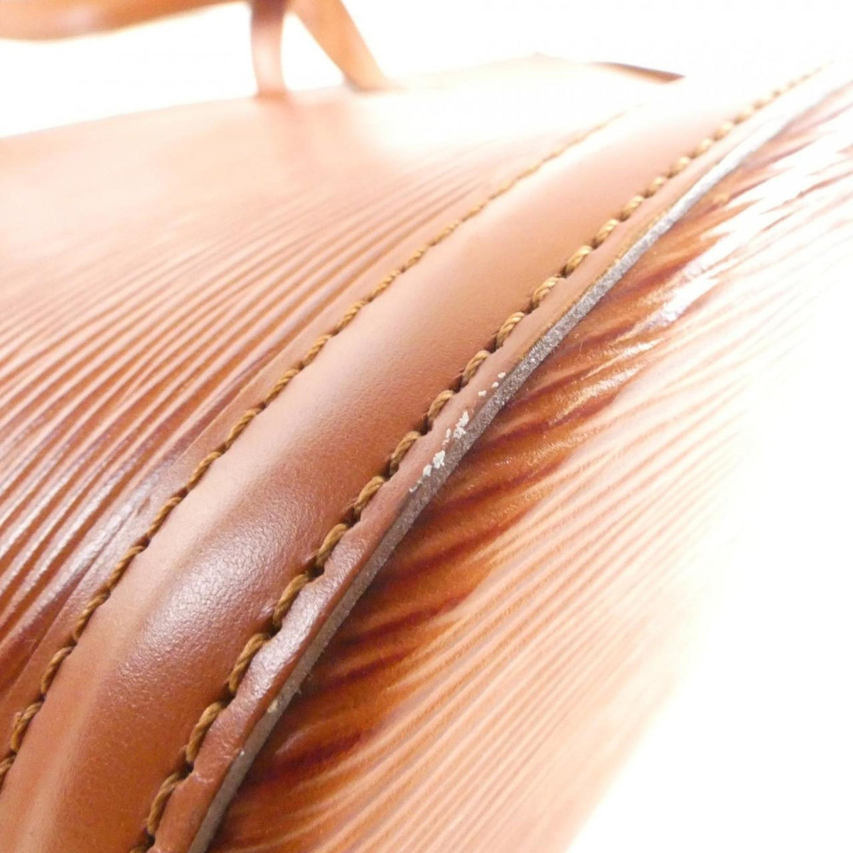 Louis Vuitton Brown Leather Handbag (Pre-Owned)