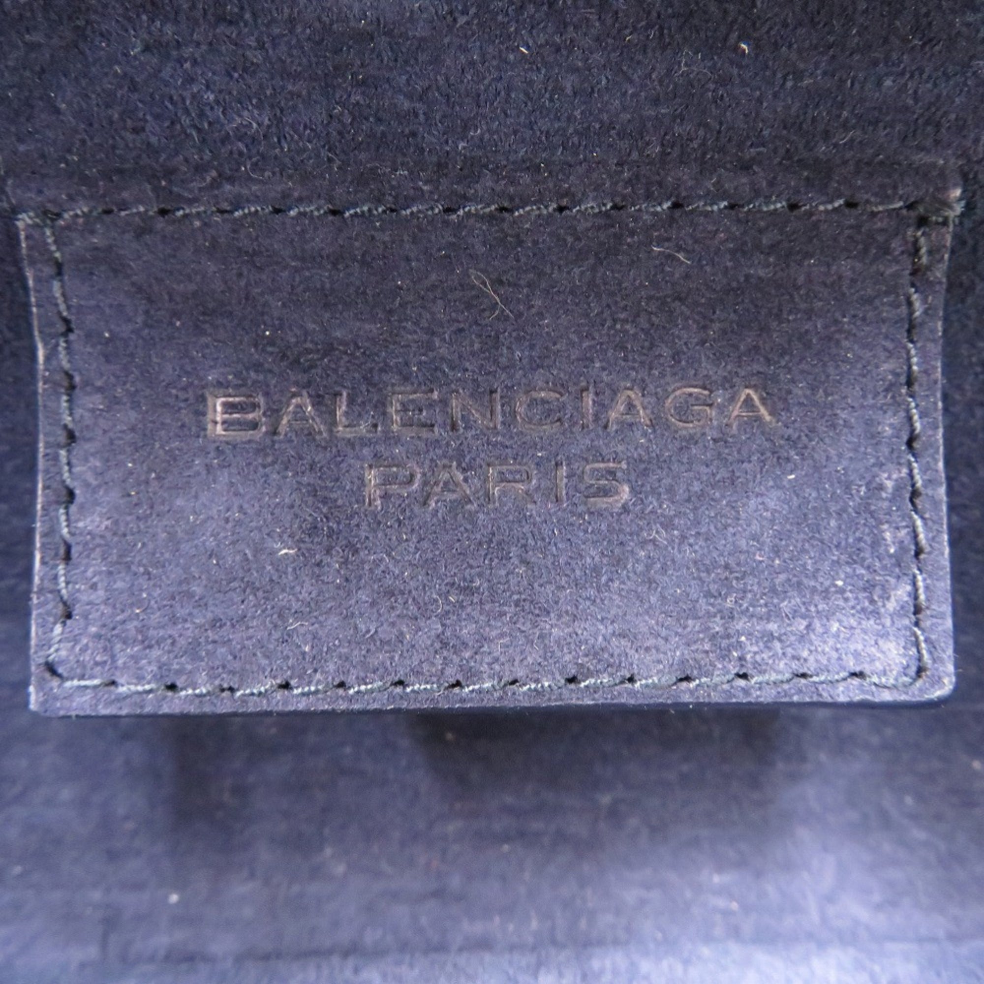 Balenciaga Ivory White Leather Metal Shoulder Bag (Pre-Owned)