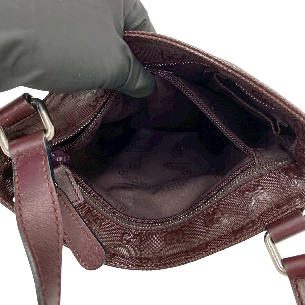 Gucci Red Color Wine Leather Pvc Pochette Shoulder Bag (Pre-Owned)