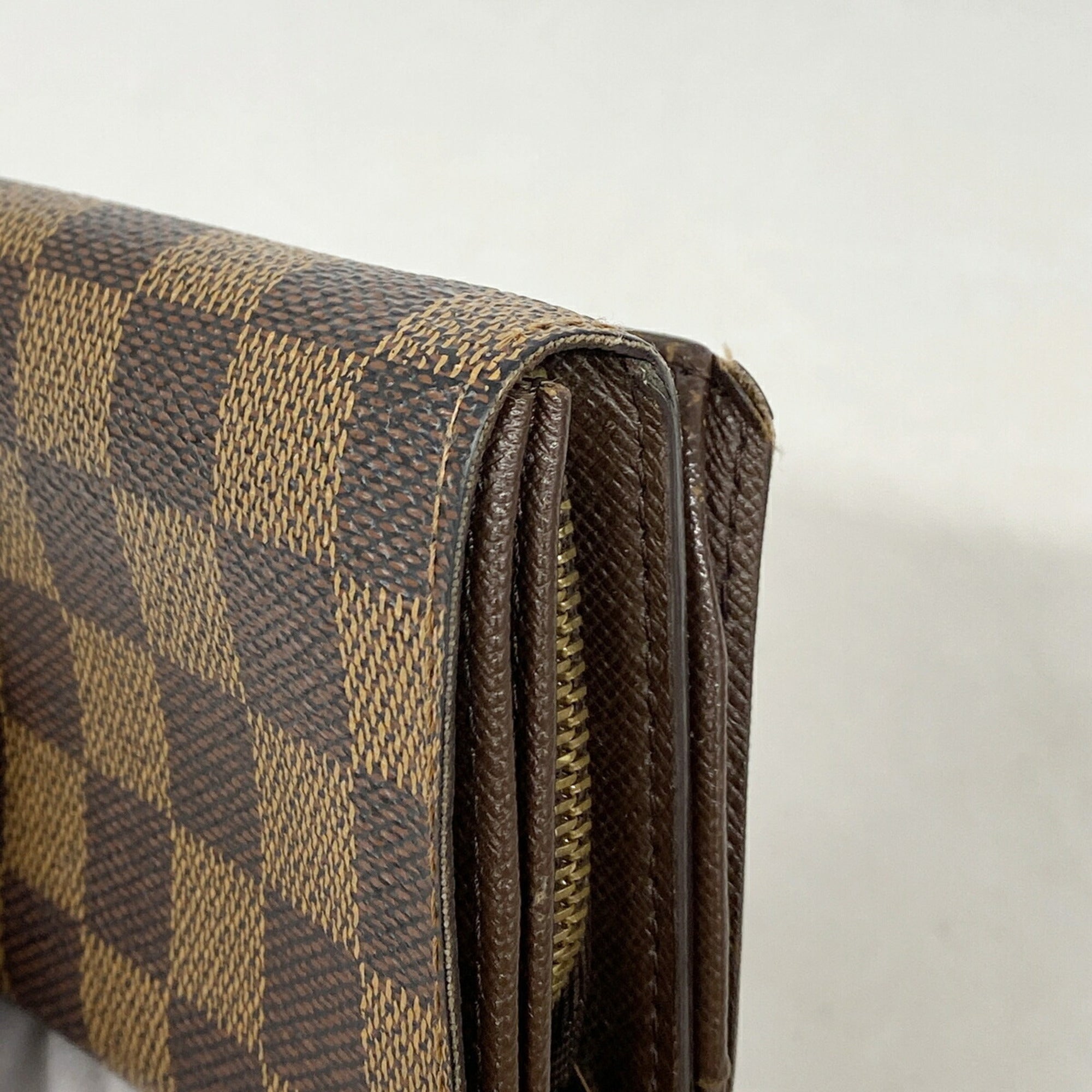Louis Vuitton Ebene Wallet (Bi-Fold) (Pre-Owned)