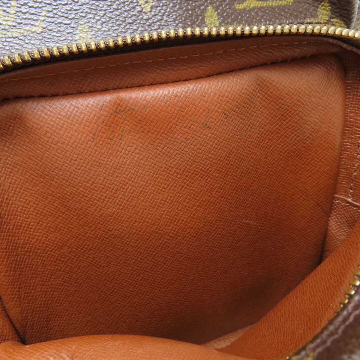 Louis Vuitton Monogram Monogram Shoulder Bag (Pre-Owned)