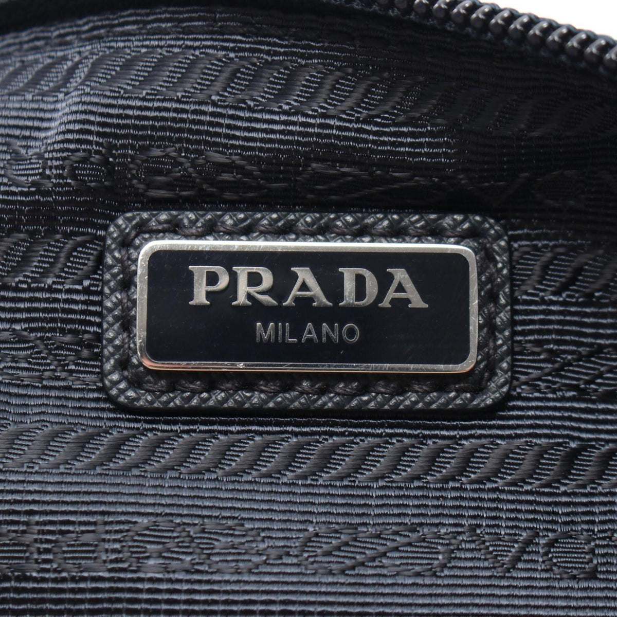 Prada Navy Nylon Leather Clutch Bag Handbag (Pre-Owned)