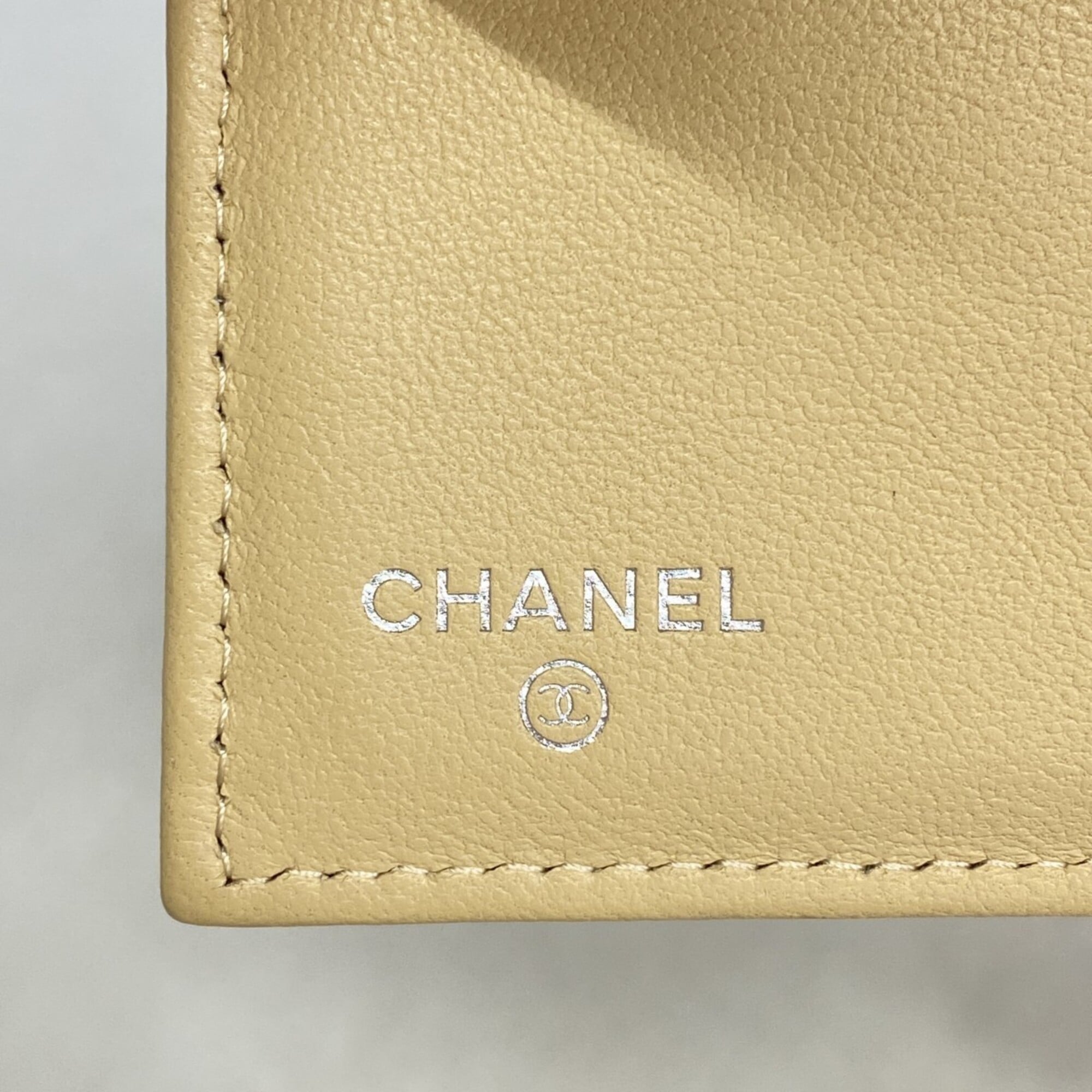 Chanel Beige Leather Wallet (Tri-Fold) (Pre-Owned)