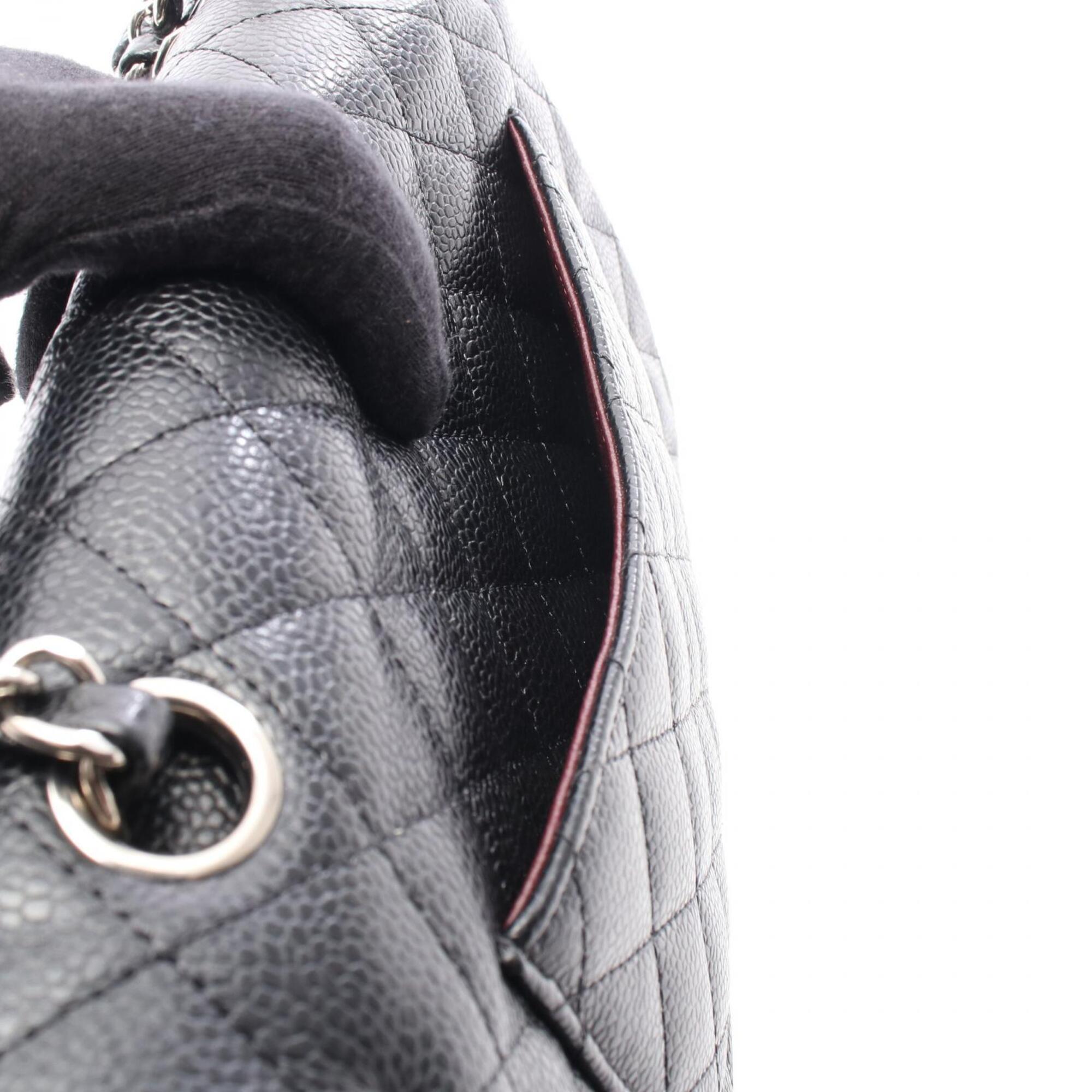 Chanel Black Grained Calfskin Handbag Shoulder Bag (Pre-Owned)