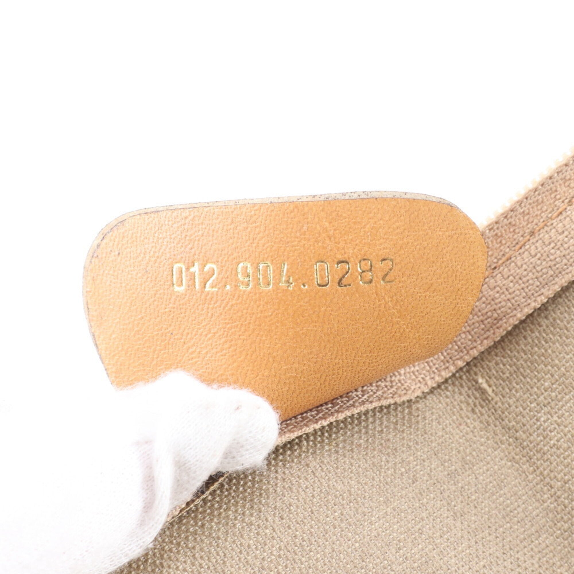 Gucci Brown Clutch Bag Pouch (Pre-Owned)